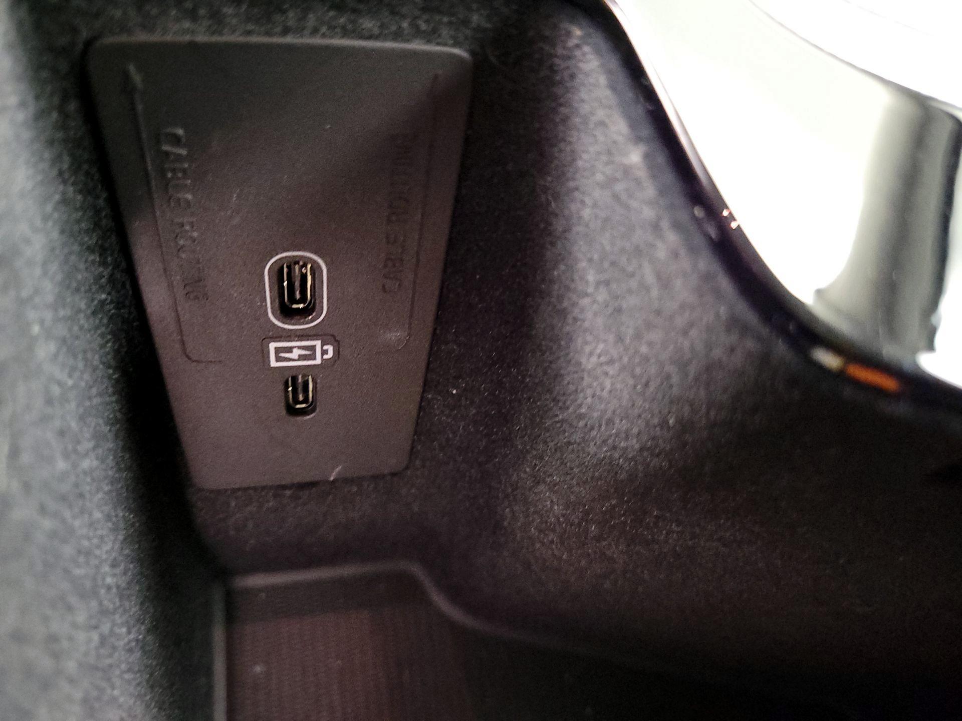 Thumbnail: 2023 Volvo XC60 - 19