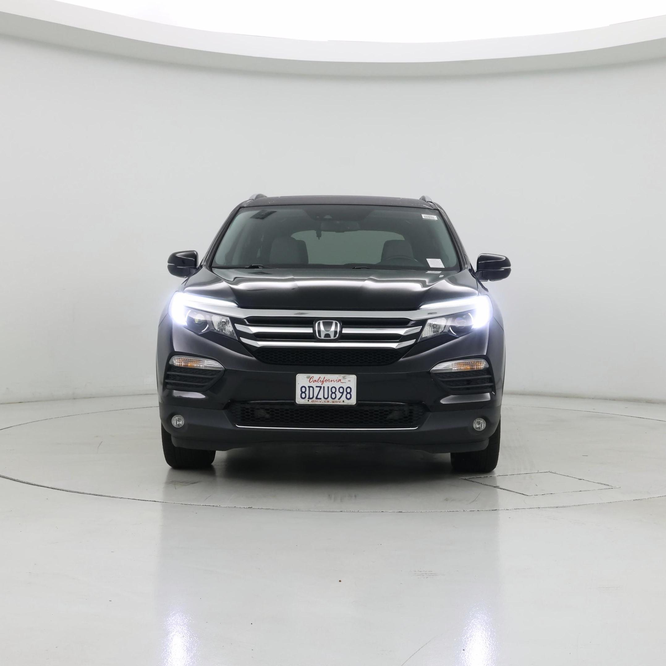 Thumbnail: 2017 Honda Pilot - 5