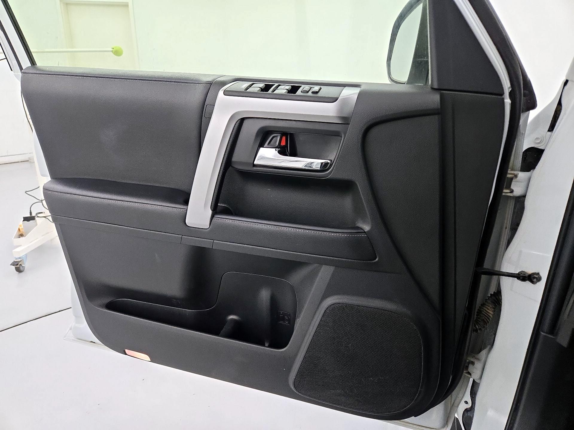 Thumbnail: 2024 Toyota 4Runner - 12