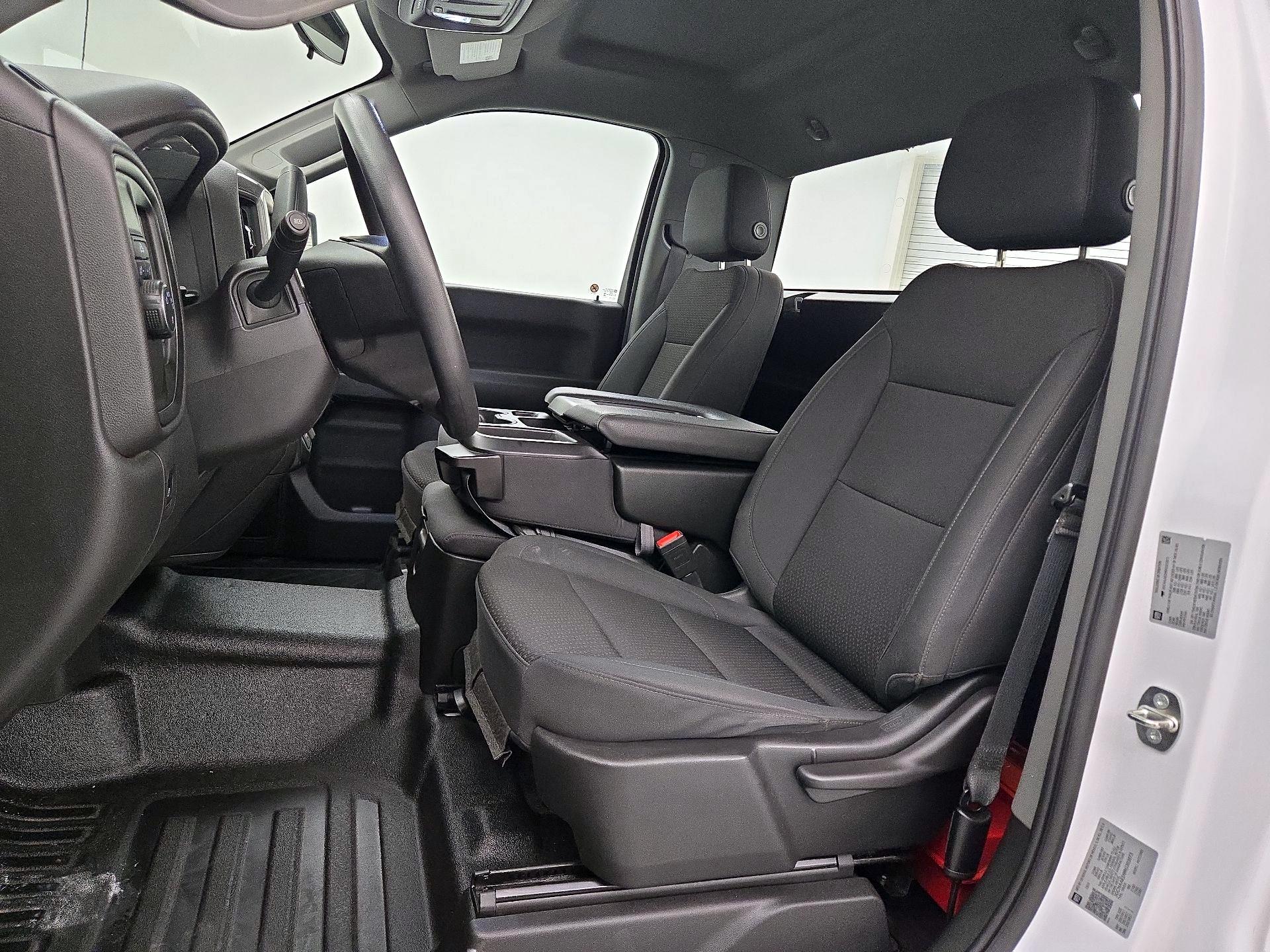 Thumbnail: 2024 Chevrolet Silverado 1500 - 11