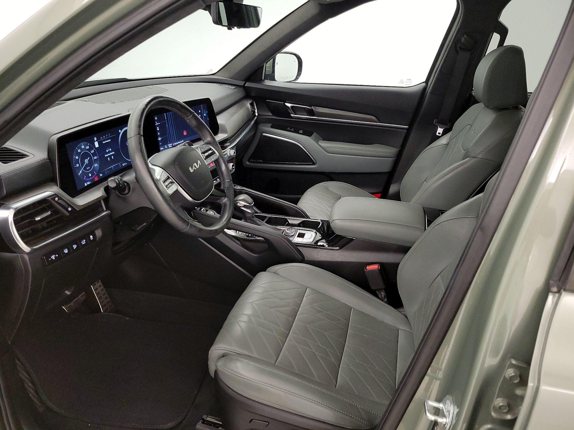Thumbnail: 2023 Kia Telluride - 11