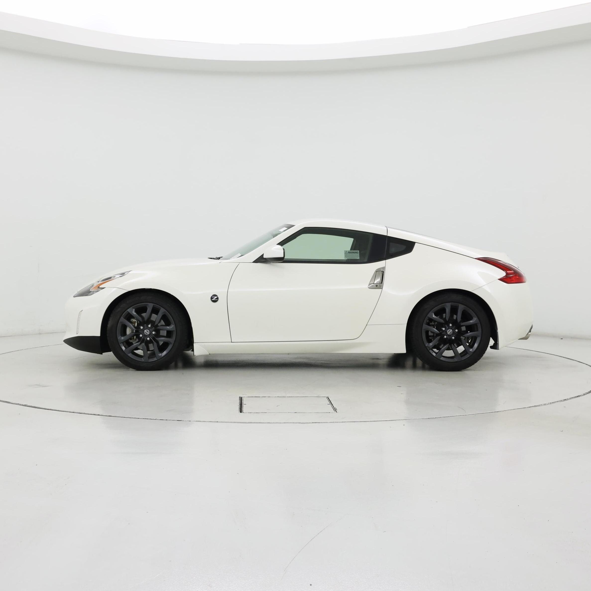 Thumbnail: 2020 Nissan Z - 3