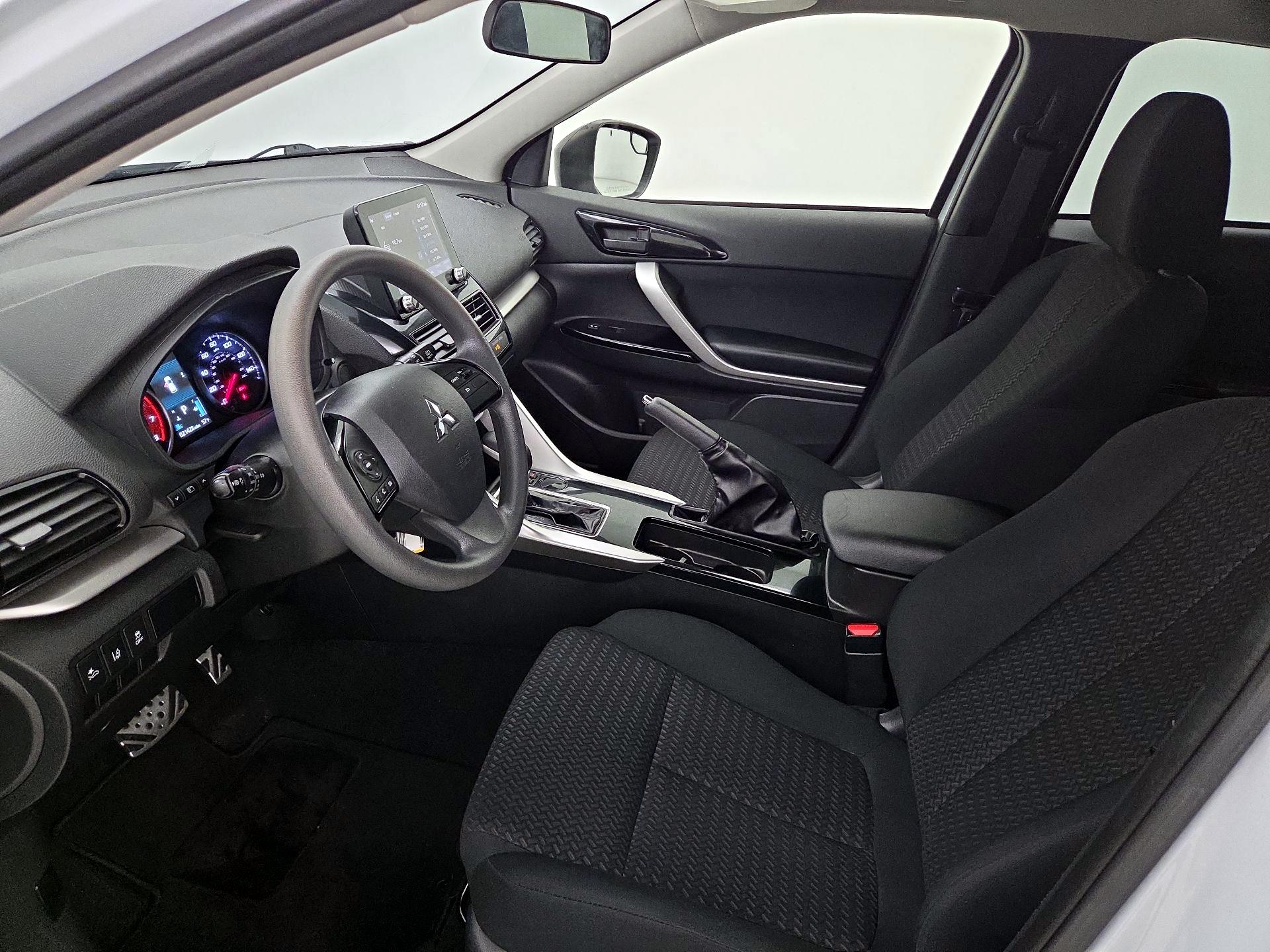 Thumbnail: 2022 Mitsubishi Eclipse Cross - 11