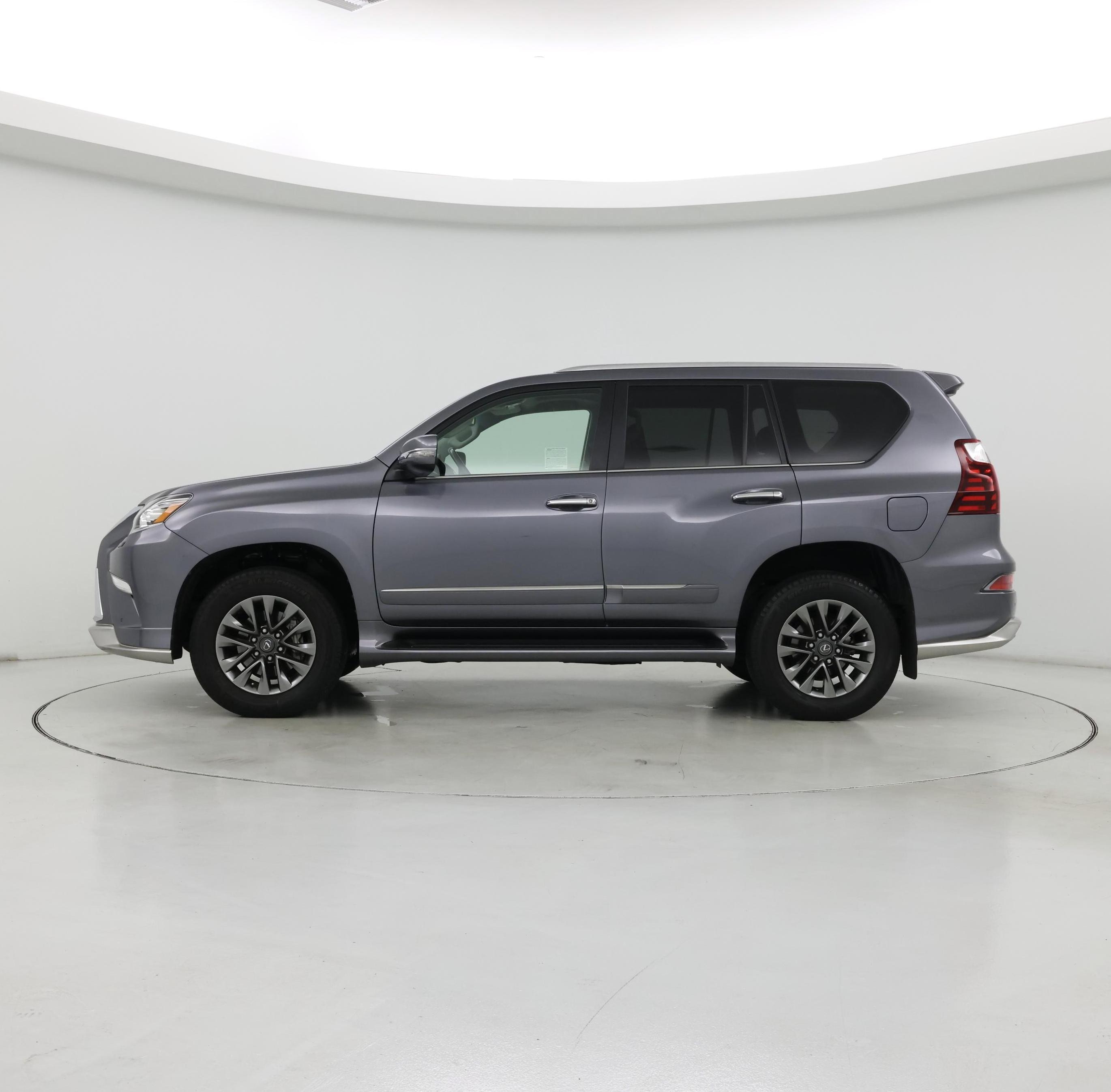 Thumbnail: 2019 Lexus GX - 3