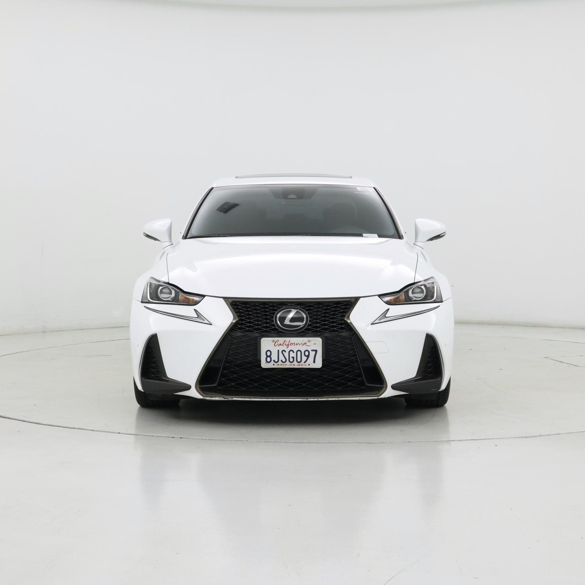 Thumbnail: 2019 Lexus IS - 5