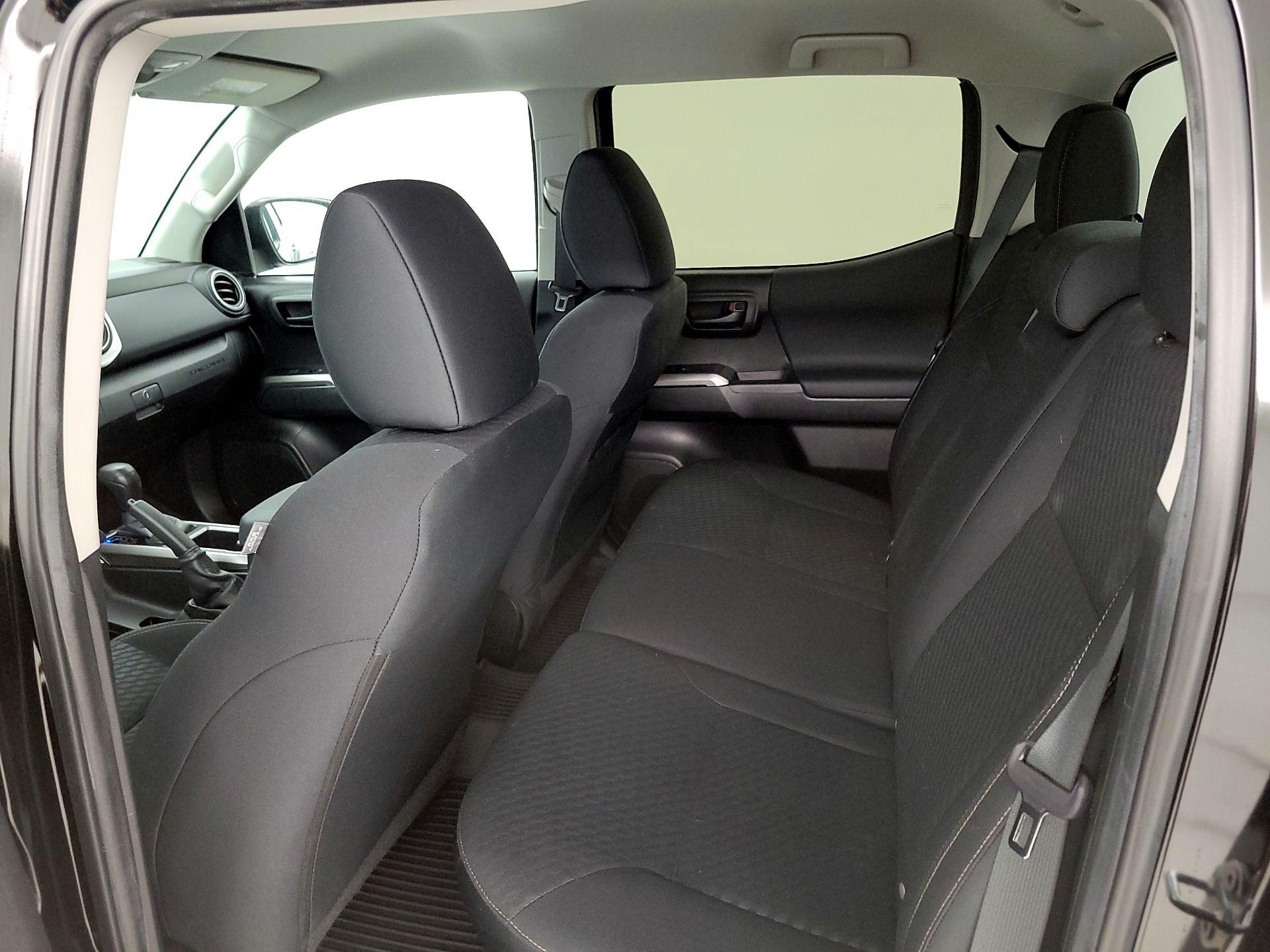 Thumbnail: 2023 Toyota Tacoma - 20