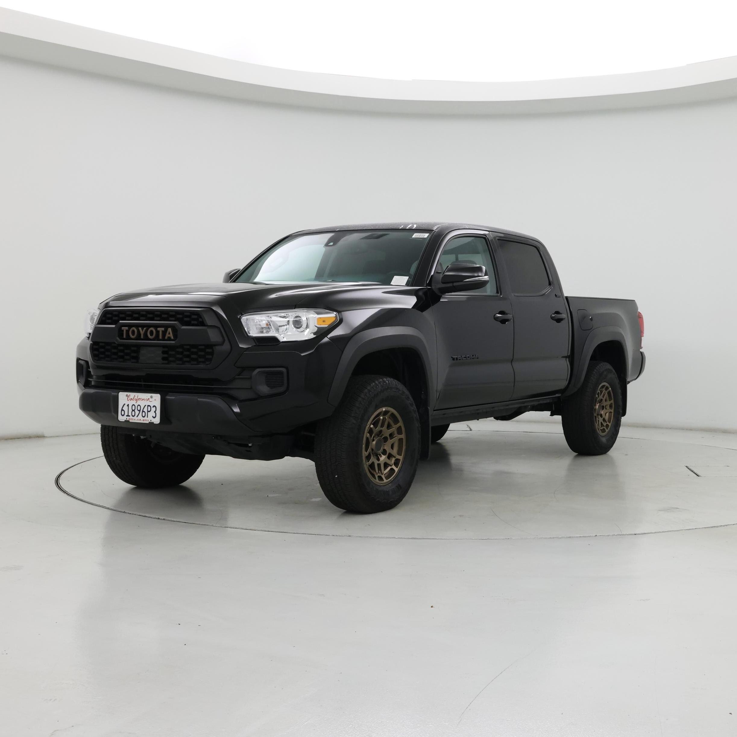 Thumbnail: 2023 Toyota Tacoma - 4