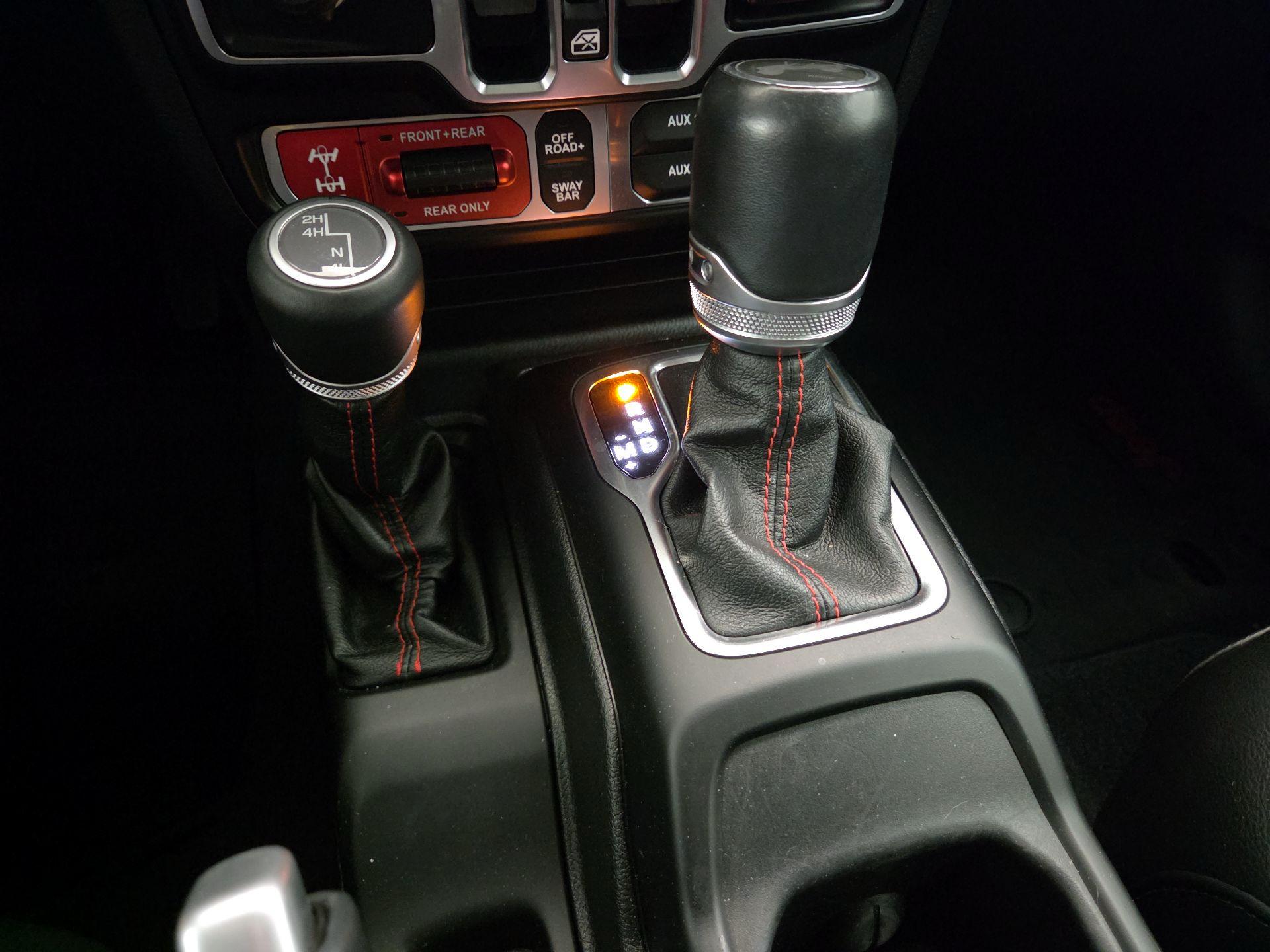 Thumbnail: 2021 Jeep Wrangler - 18