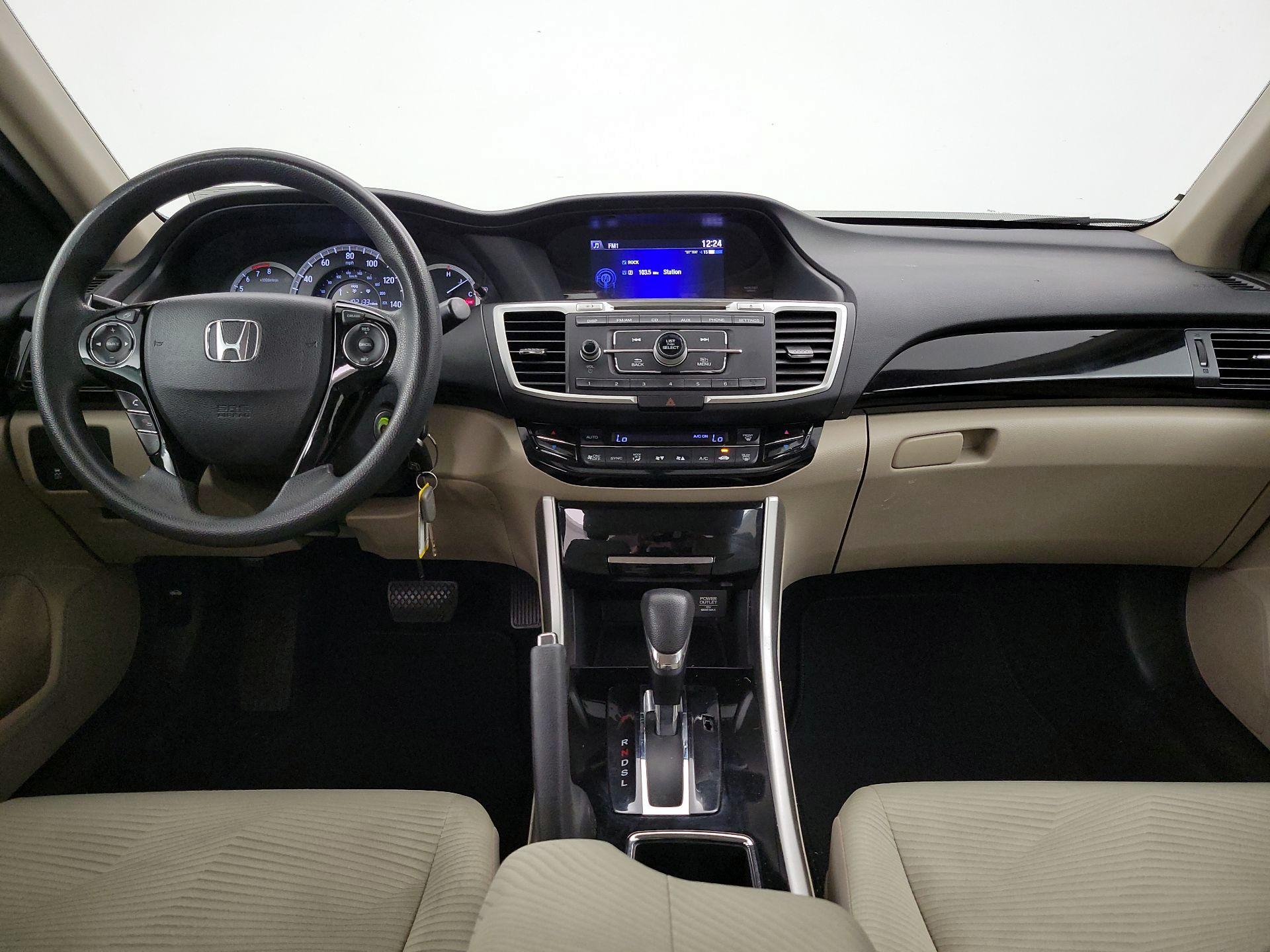Thumbnail: 2016 Honda Accord - 9