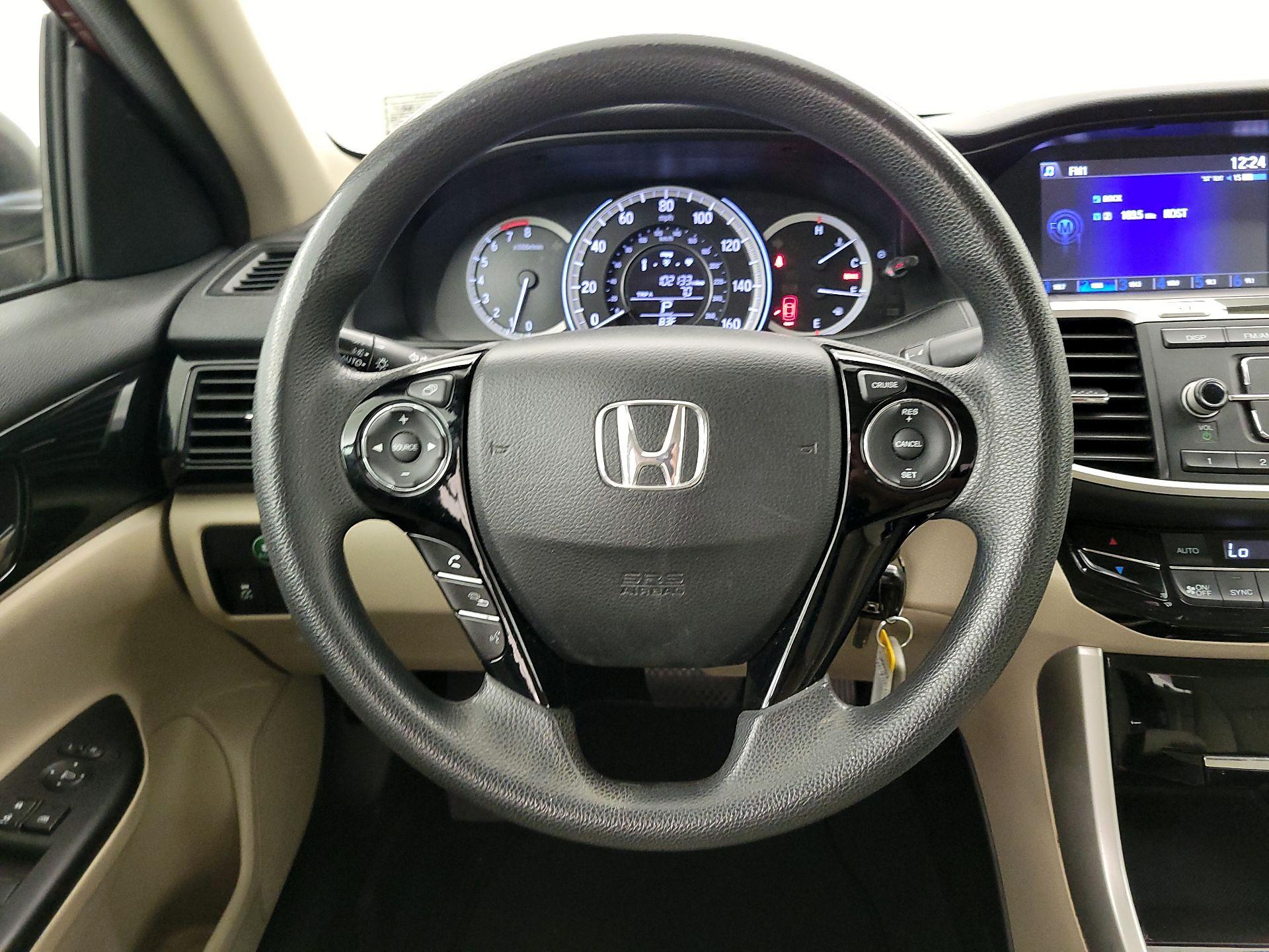 Thumbnail: 2016 Honda Accord - 10