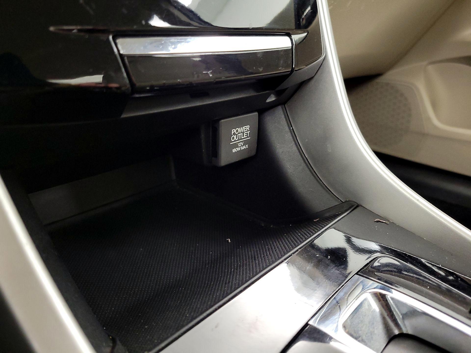 Thumbnail: 2016 Honda Accord - 18