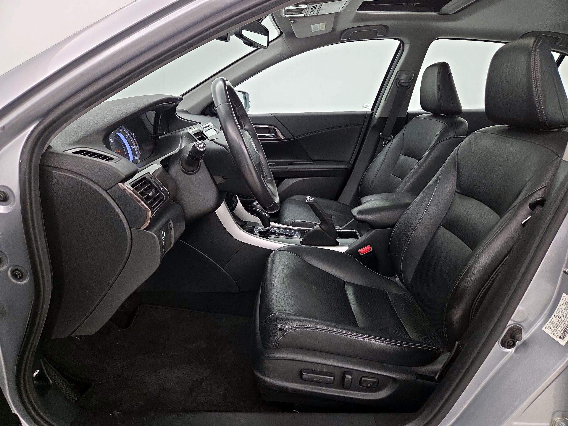 Thumbnail: 2016 Honda Accord - 11