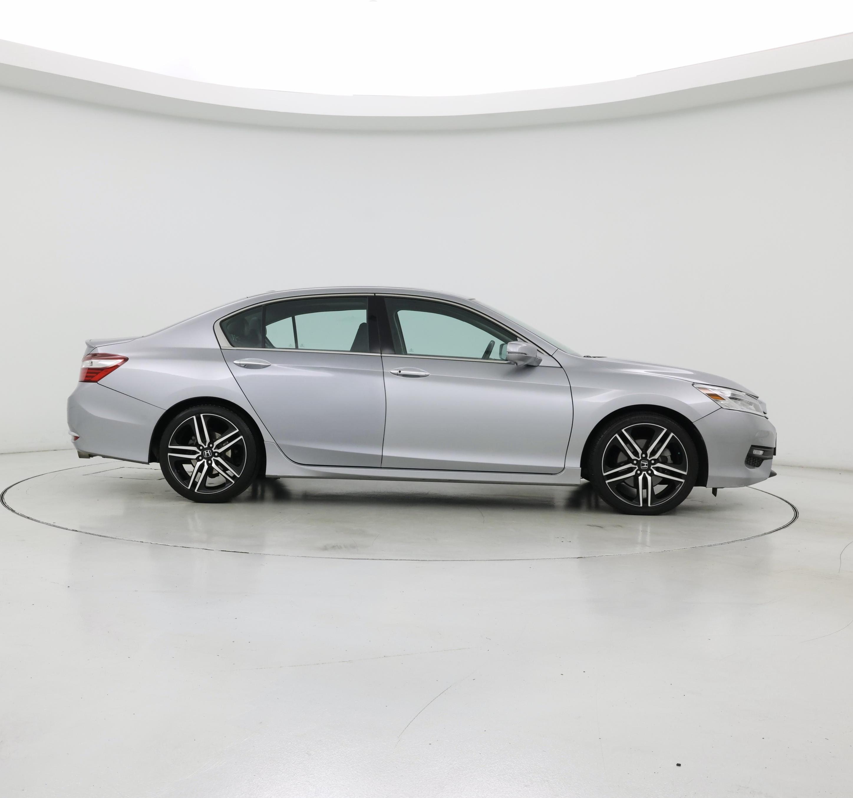 Thumbnail: 2016 Honda Accord - 7