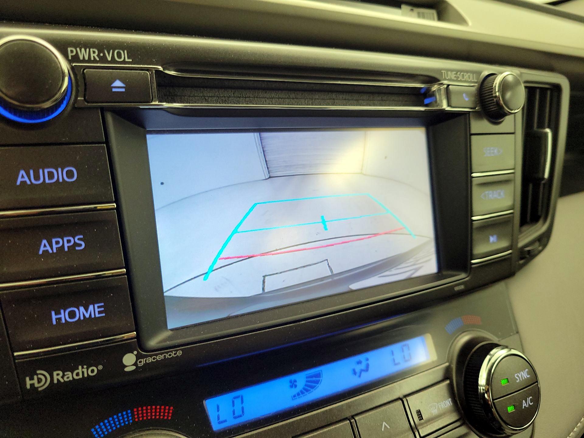 Thumbnail: 2015 Toyota RAV4 - 14