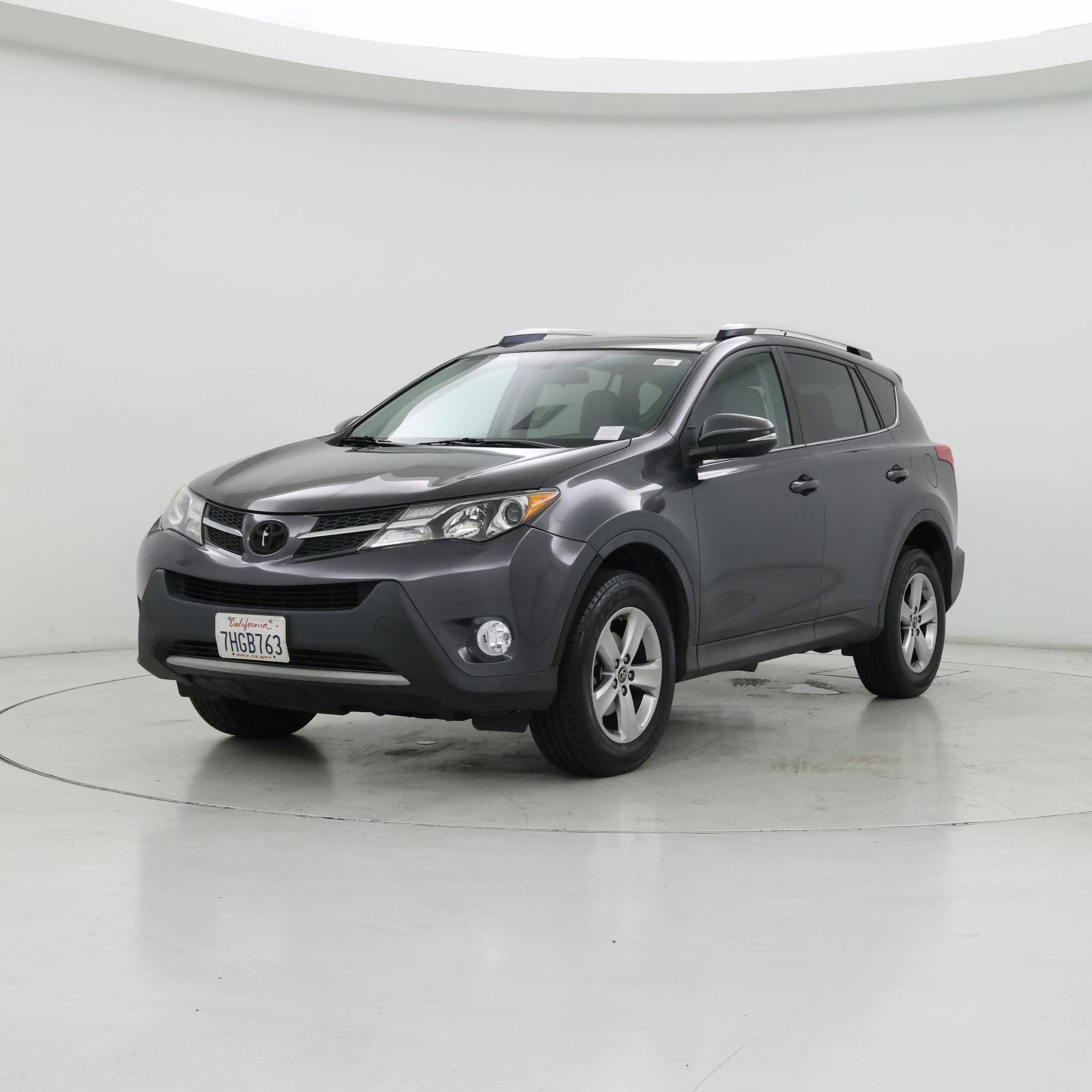 Thumbnail: 2015 Toyota RAV4 - 4