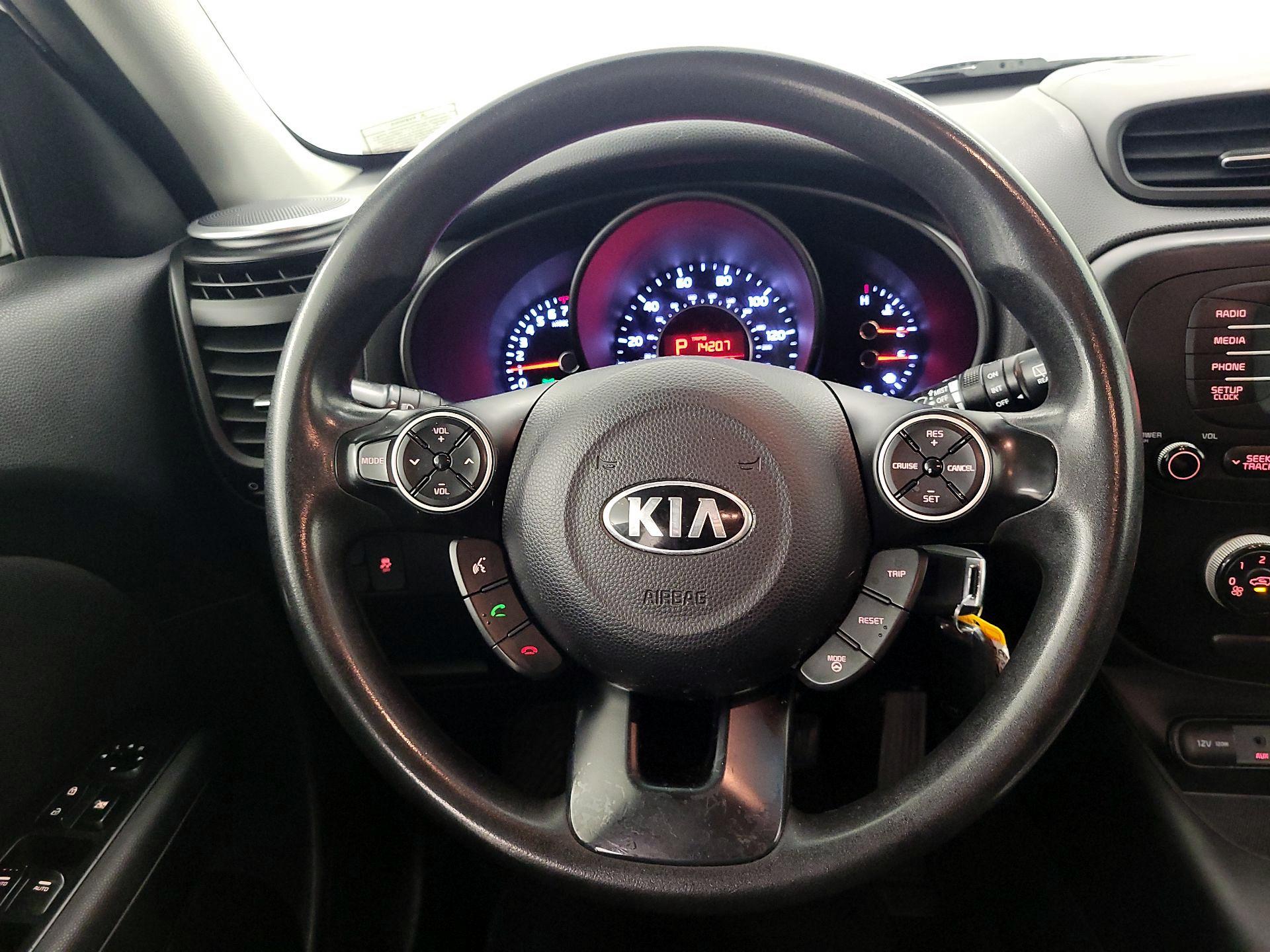 Thumbnail: 2014 Kia Soul - 10