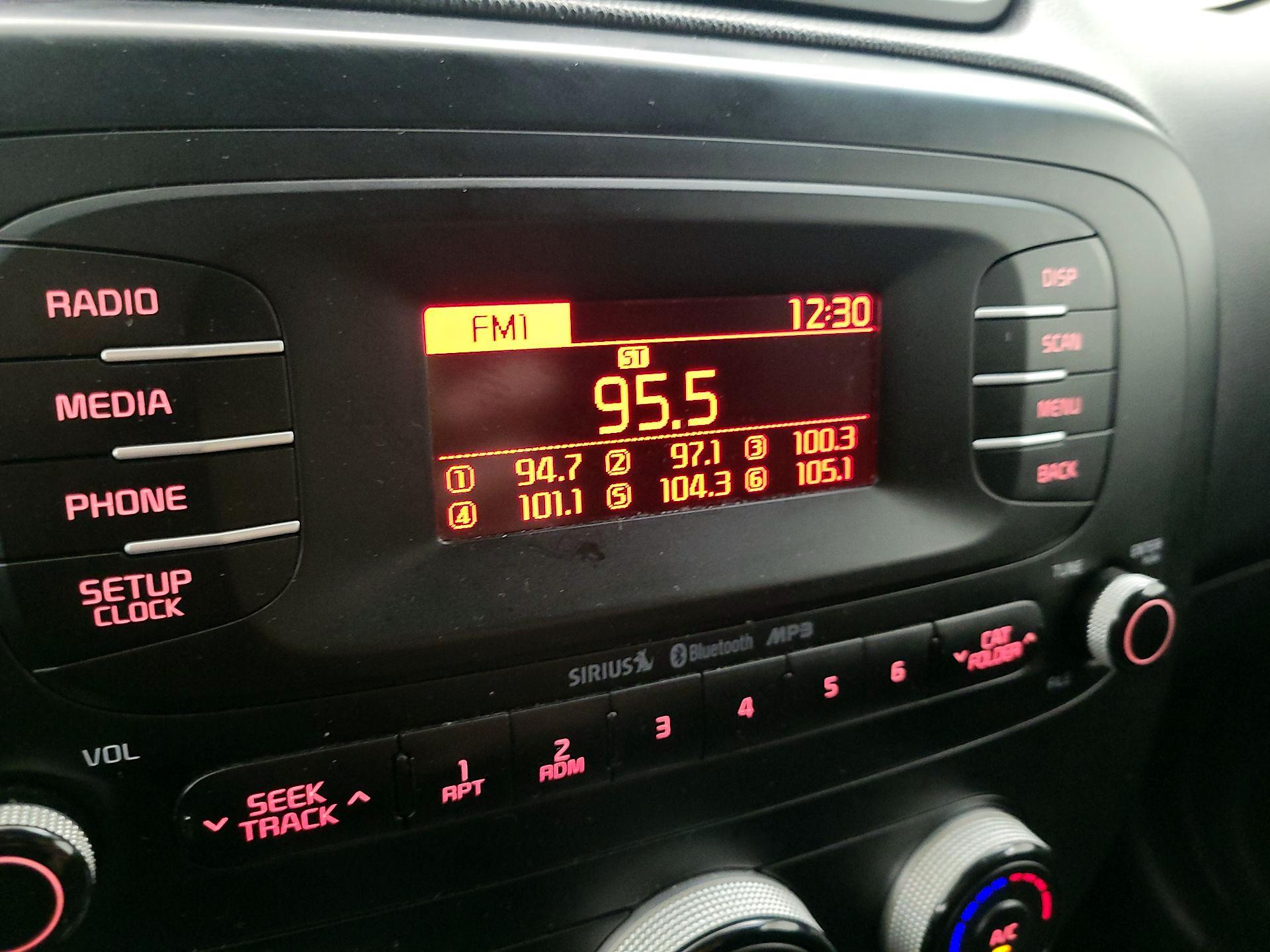 Thumbnail: 2014 Kia Soul - 14