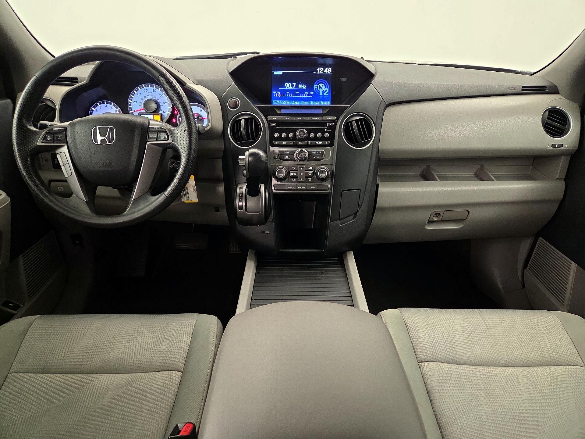 Thumbnail: 2015 Honda Pilot - 9