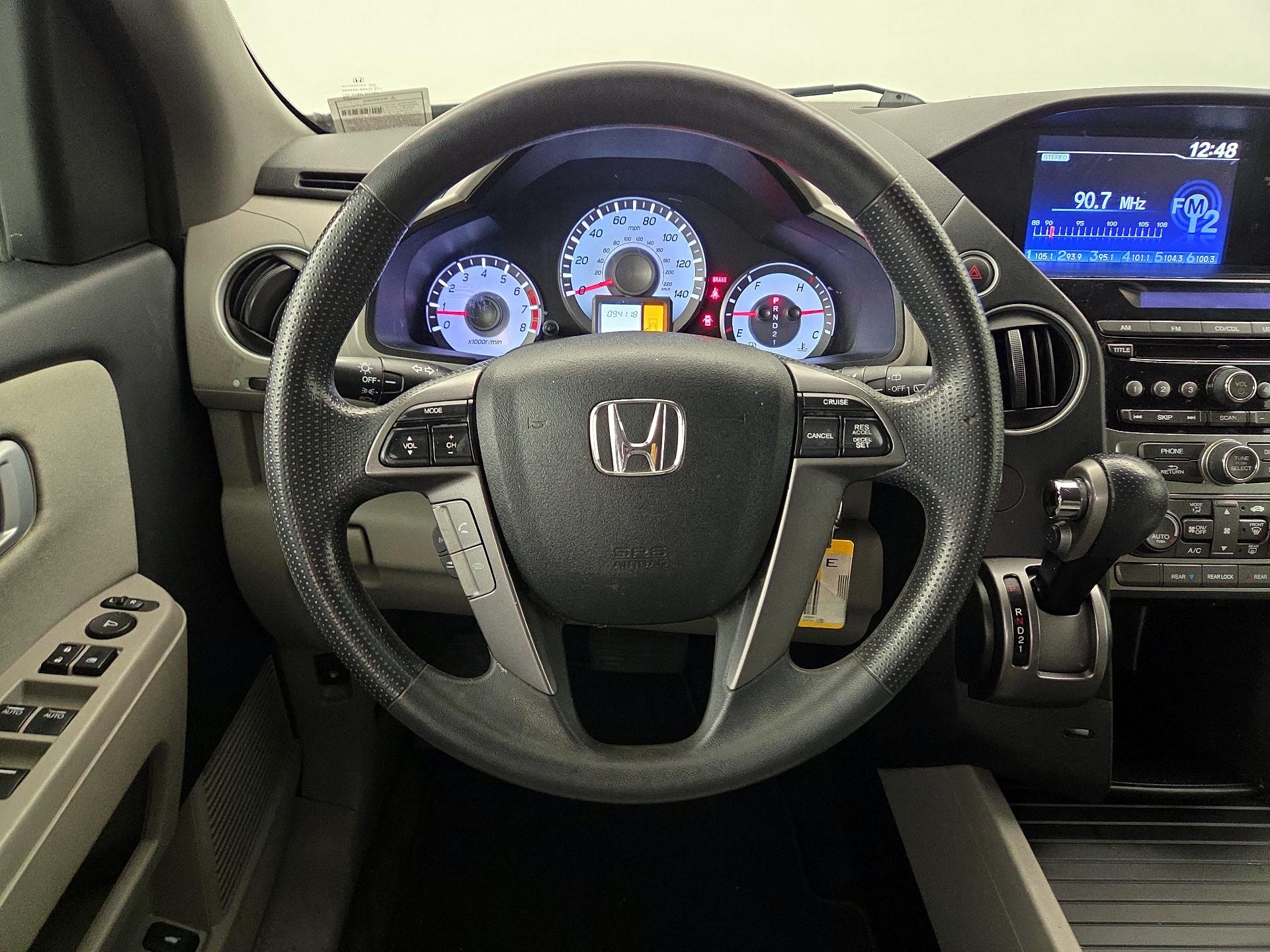 Thumbnail: 2015 Honda Pilot - 10