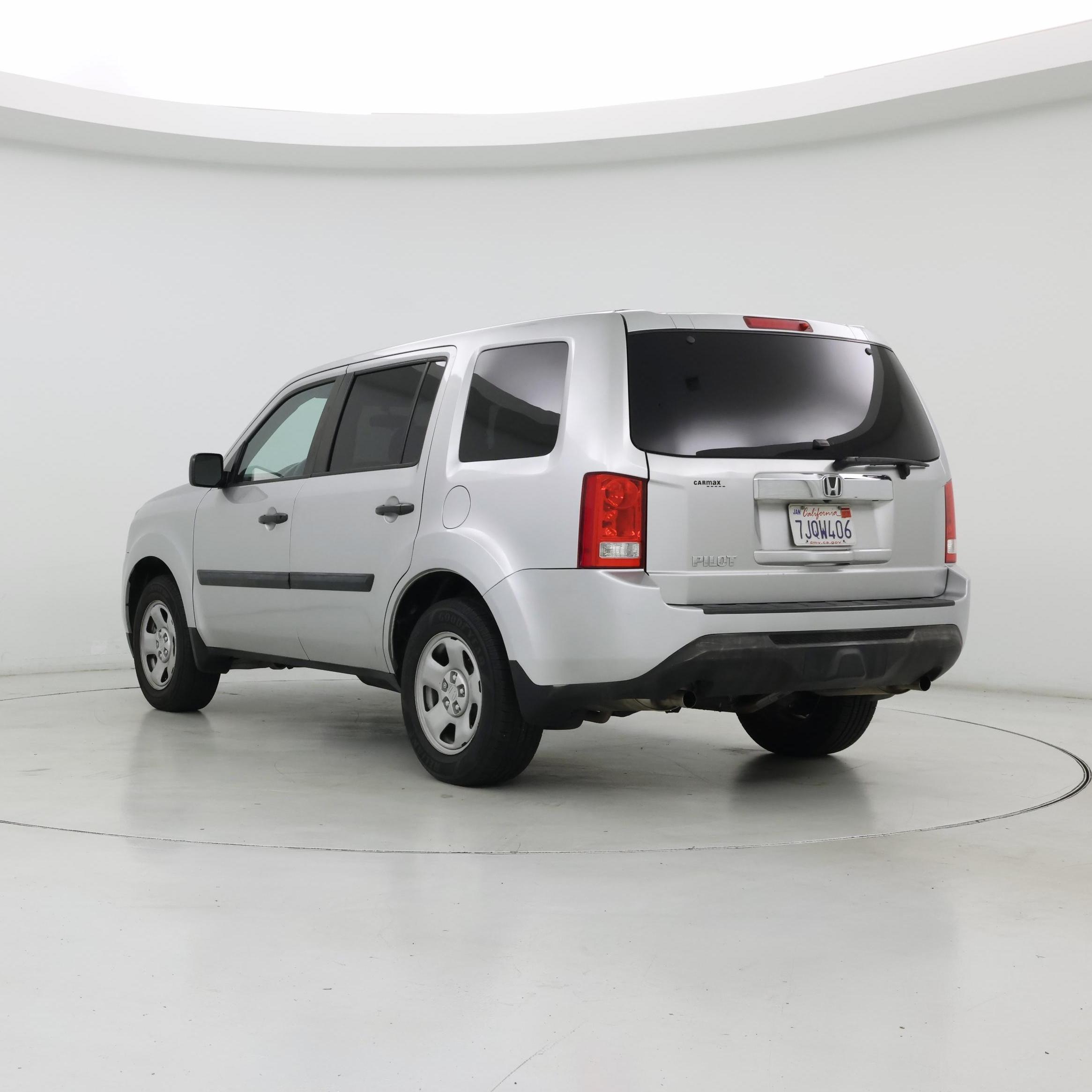 Thumbnail: 2015 Honda Pilot - 2