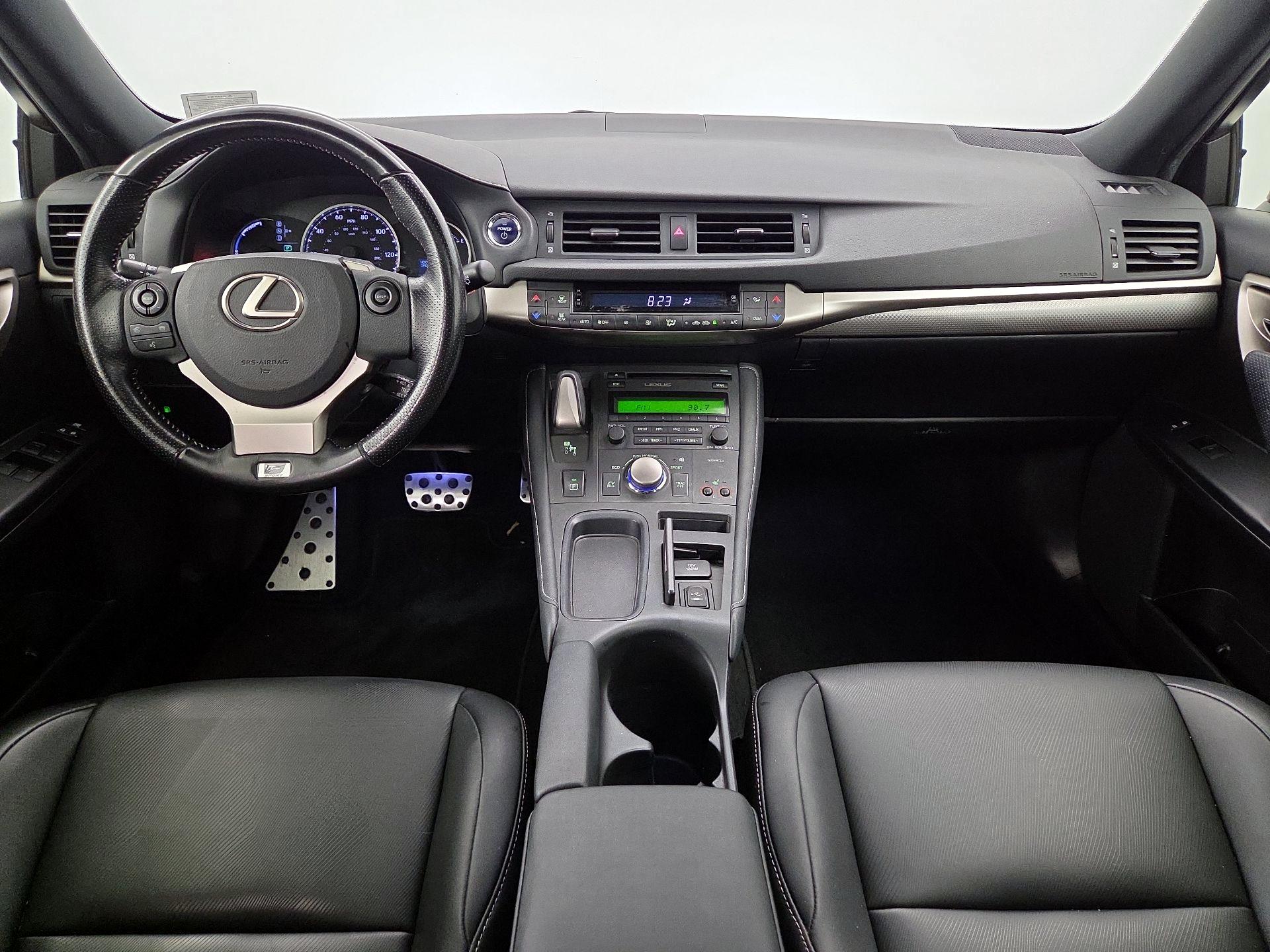 Thumbnail: 2016 Lexus CT - 9