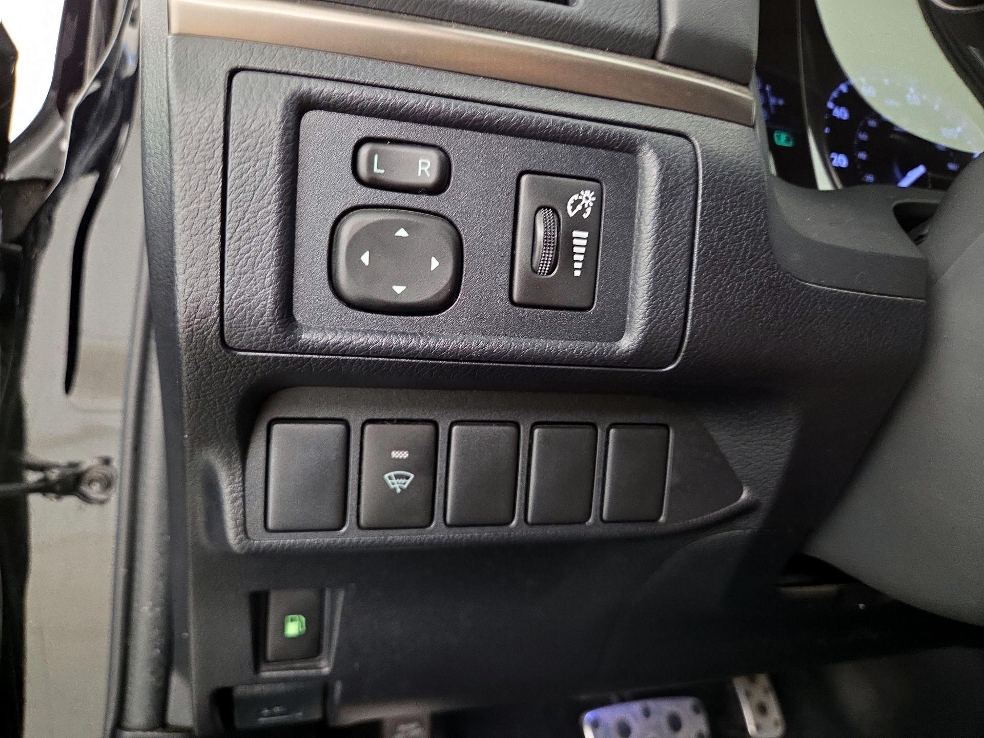 Thumbnail: 2016 Lexus CT - 13