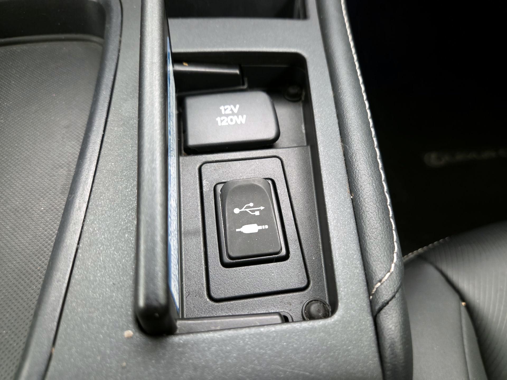 Thumbnail: 2016 Lexus CT - 18