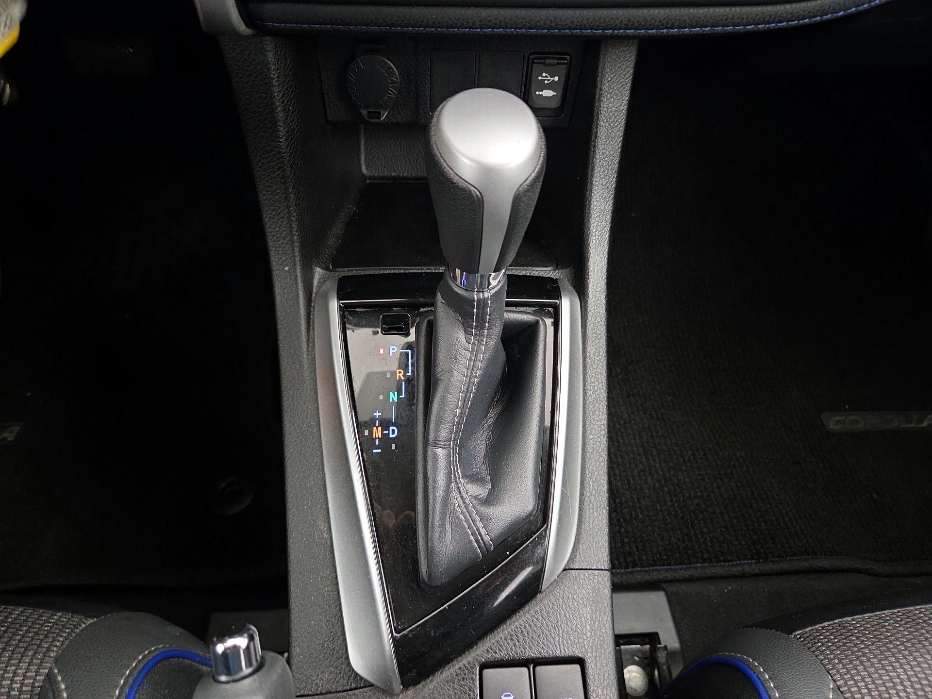 Thumbnail: 2018 Toyota Corolla - 17