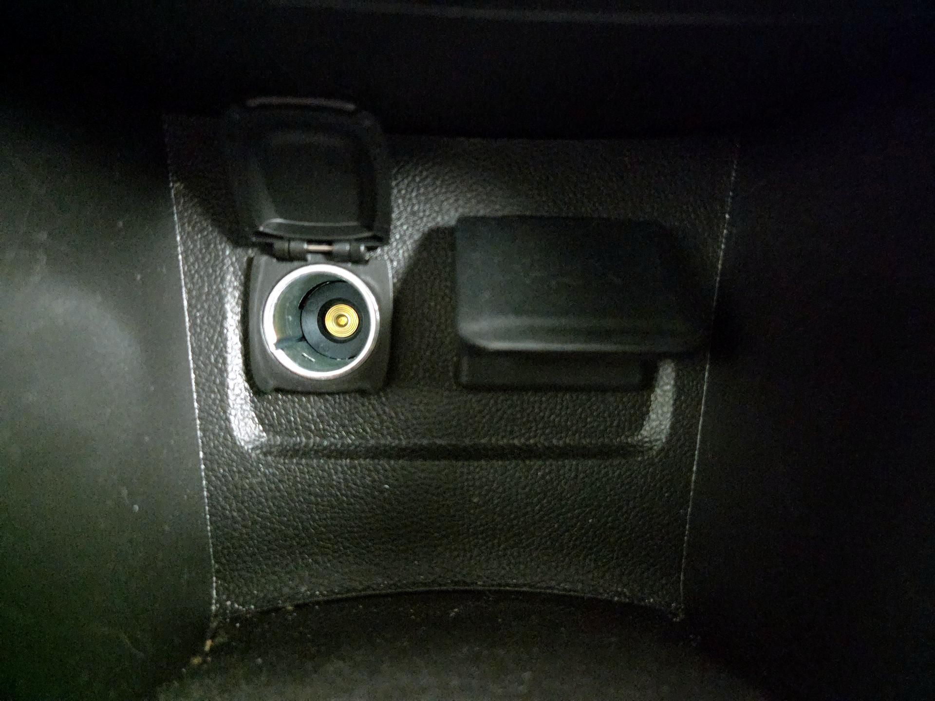 Thumbnail: 2016 Buick Encore - 19