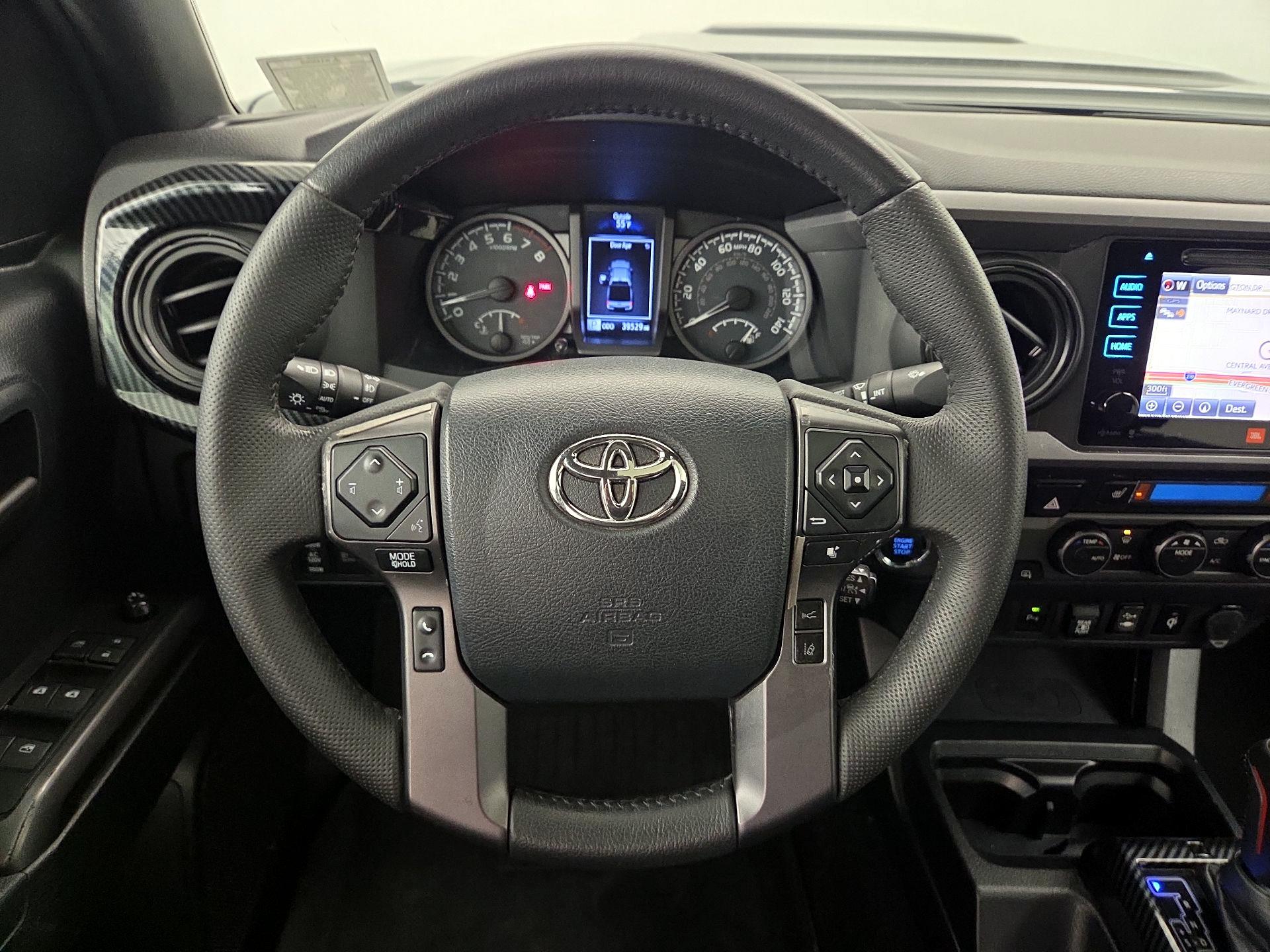 Thumbnail: 2019 Toyota Tacoma - 10