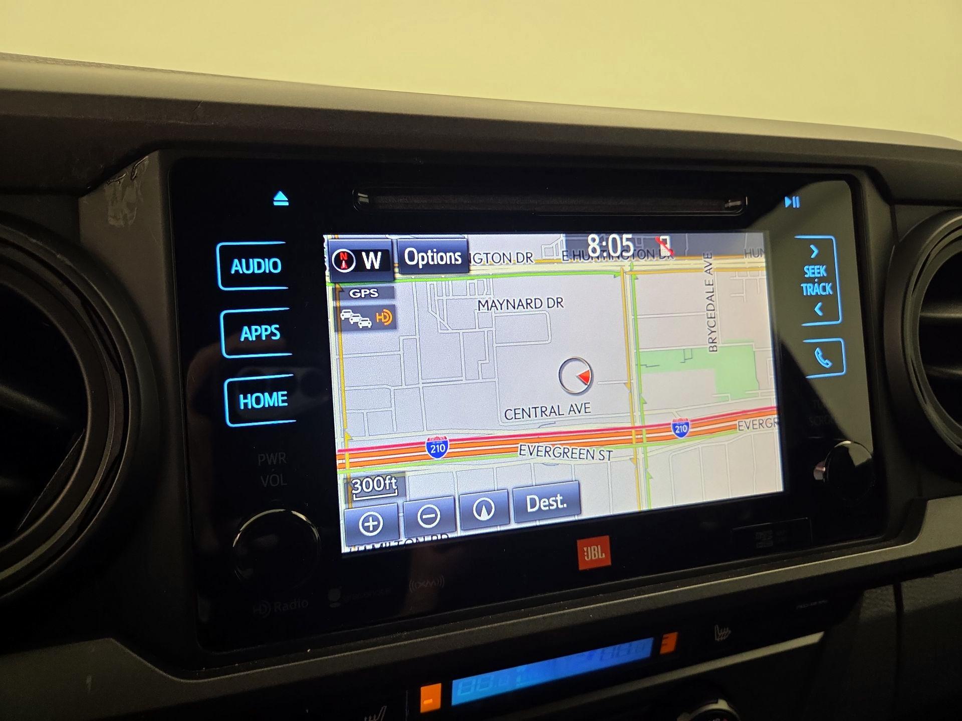 Thumbnail: 2019 Toyota Tacoma - 14