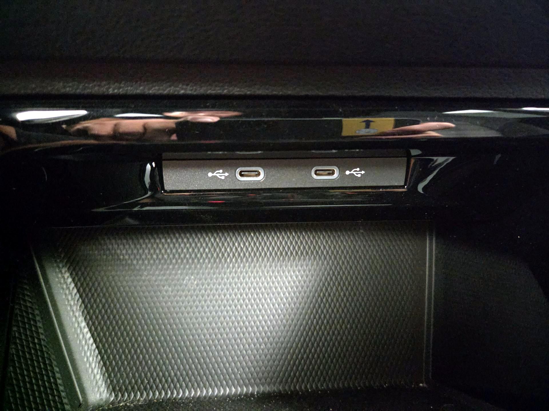 Thumbnail: 2023 Volkswagen Golf - 19