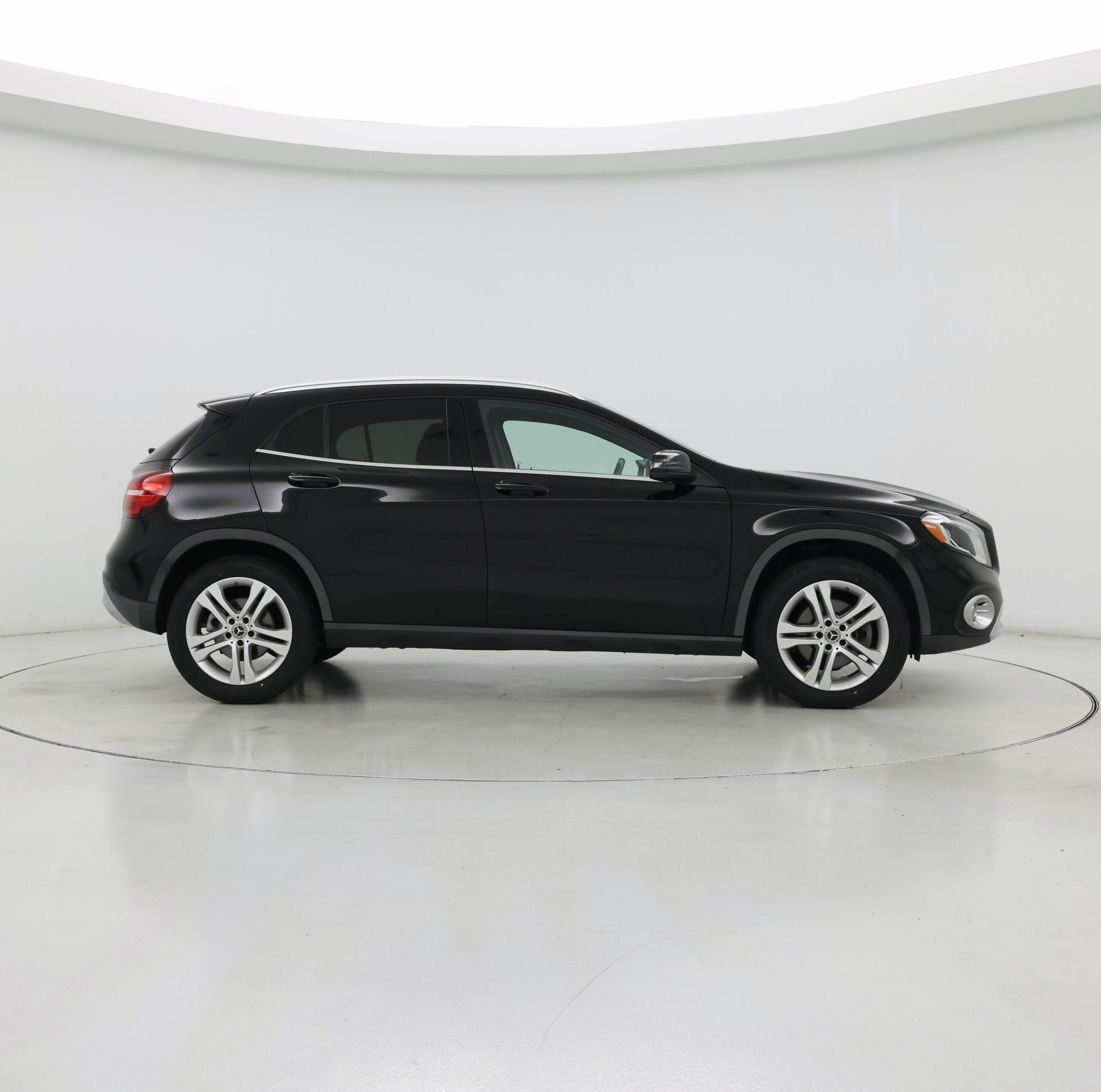 Thumbnail: 2020 Mercedes-Benz GLA - 7