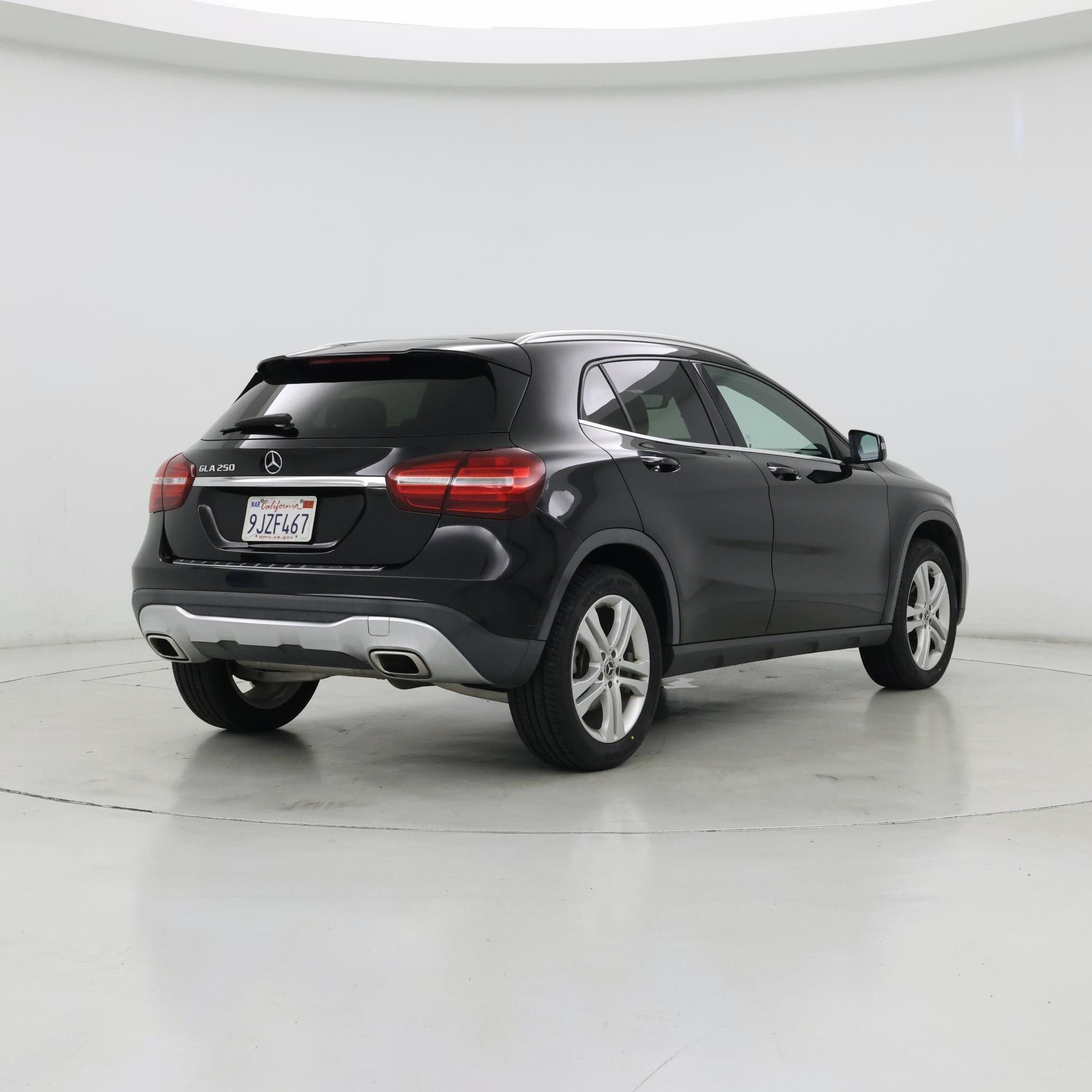 Thumbnail: 2020 Mercedes-Benz GLA - 8