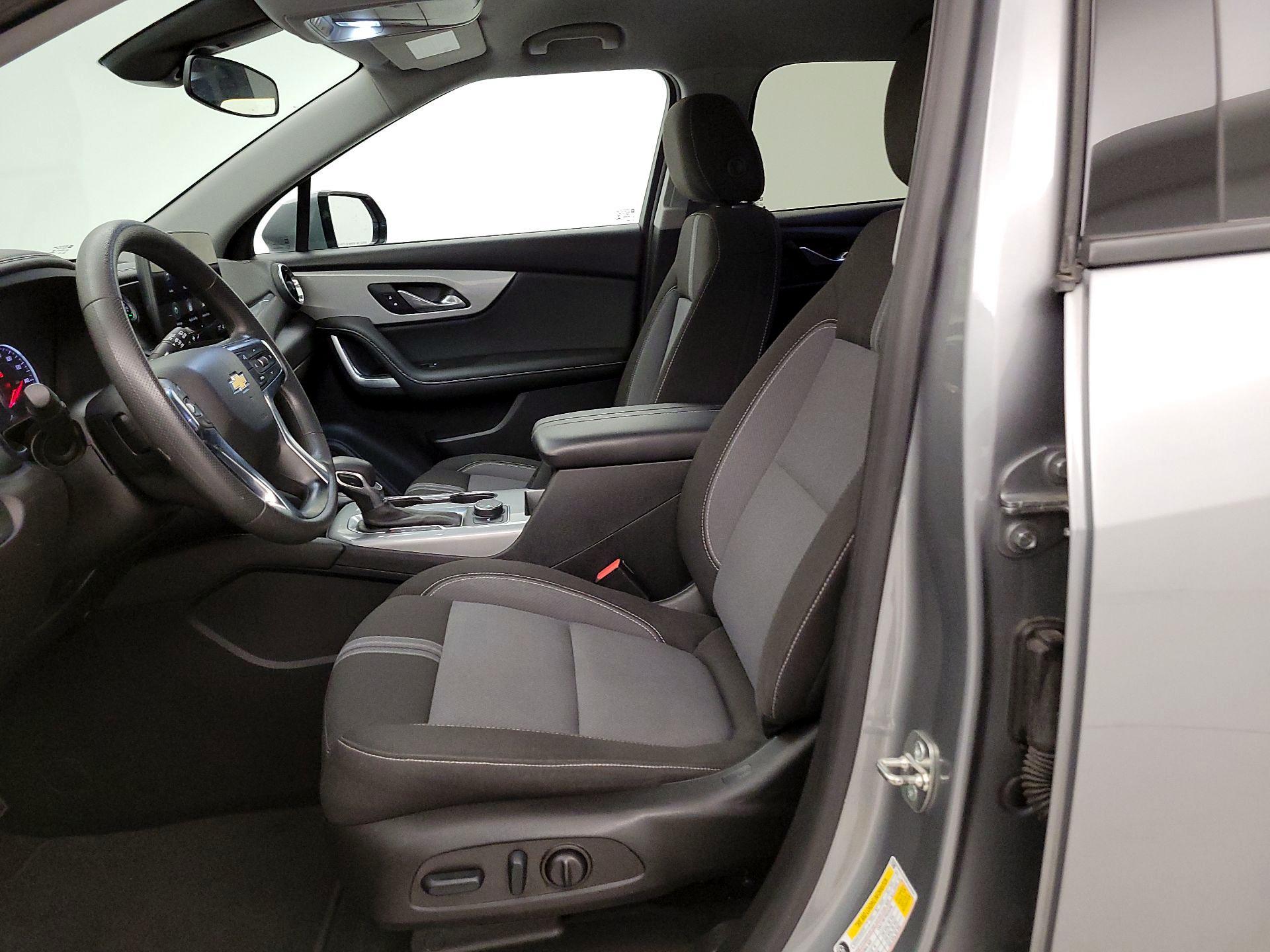 Thumbnail: 2023 Chevrolet Blazer - 11