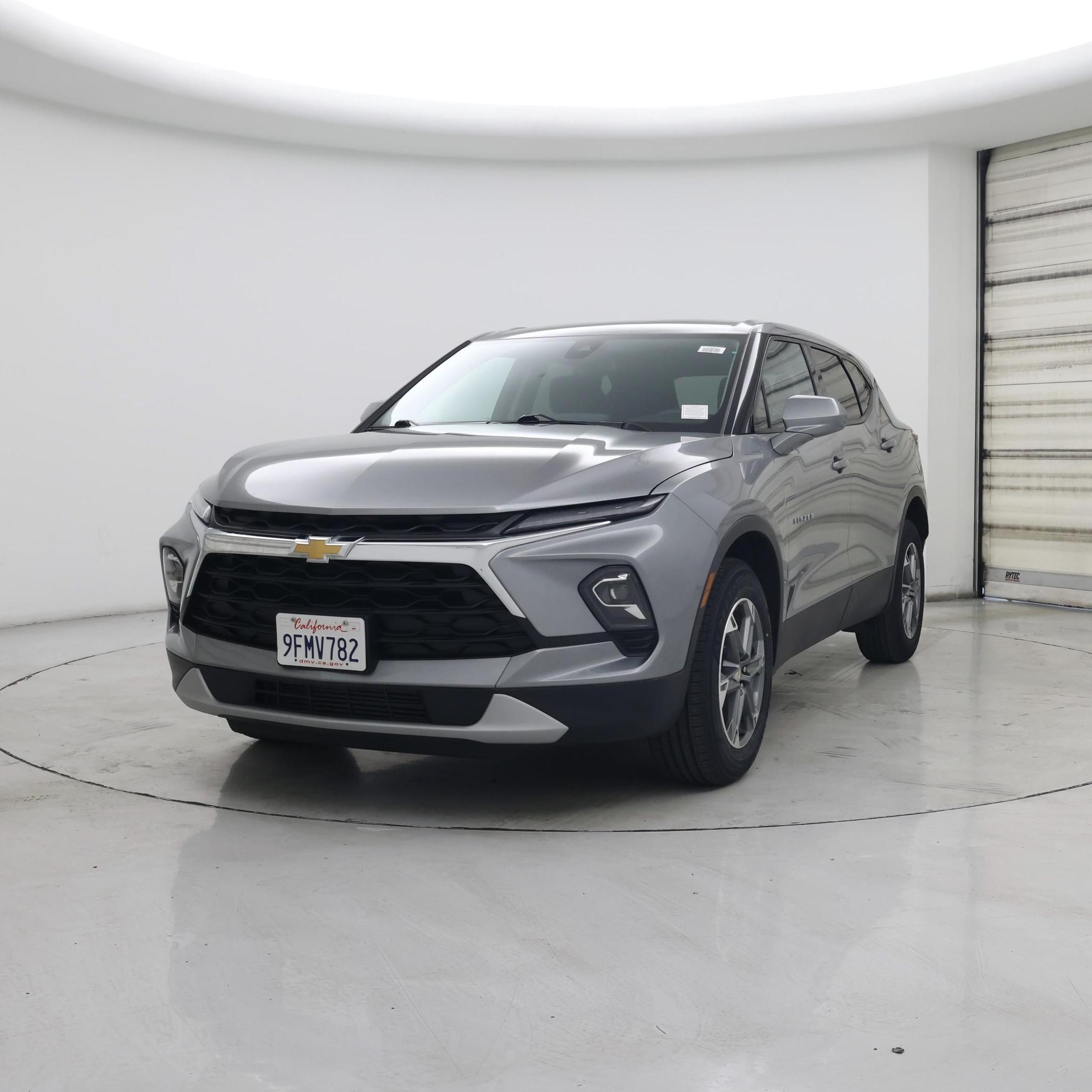 Thumbnail: 2023 Chevrolet Blazer - 4