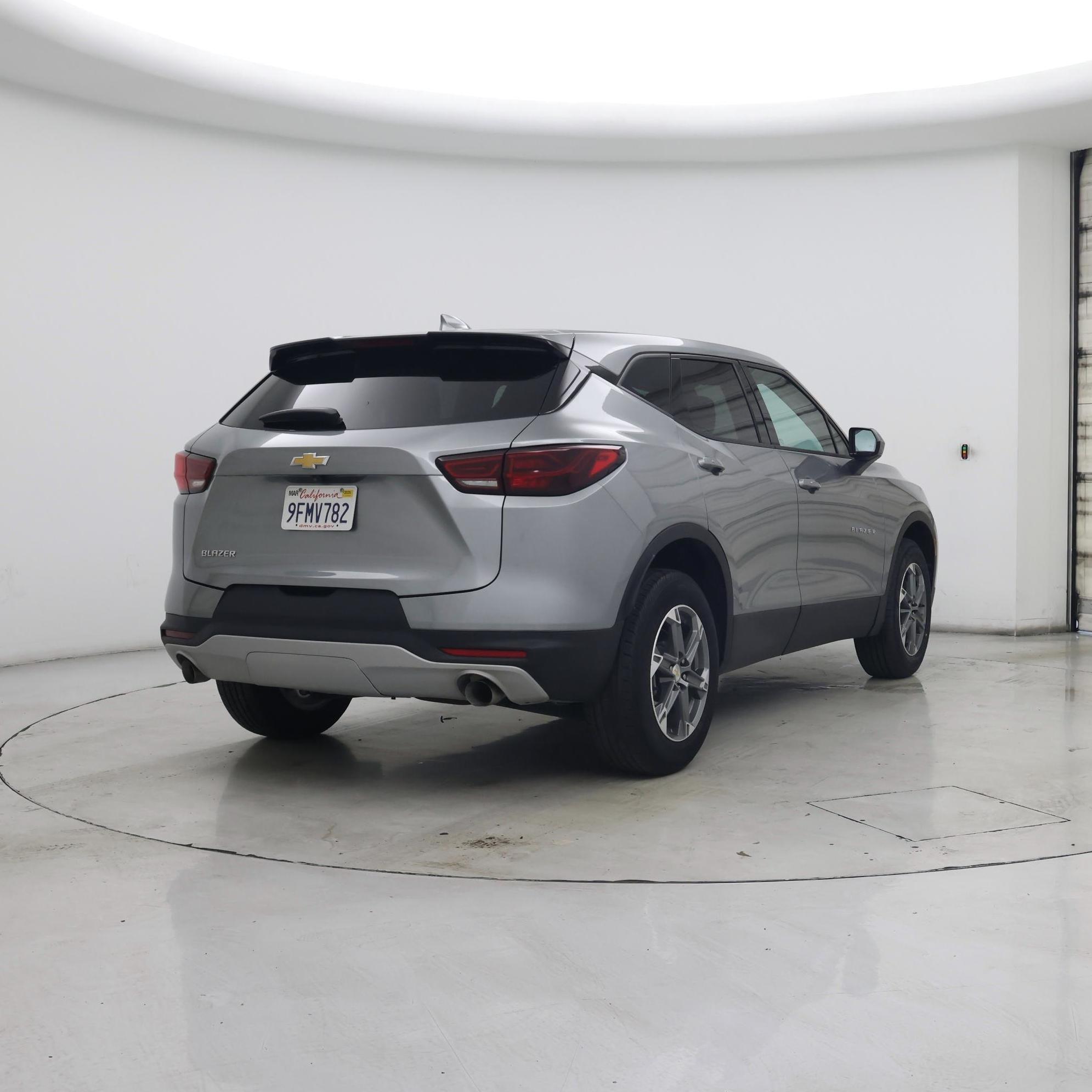 Thumbnail: 2023 Chevrolet Blazer - 8