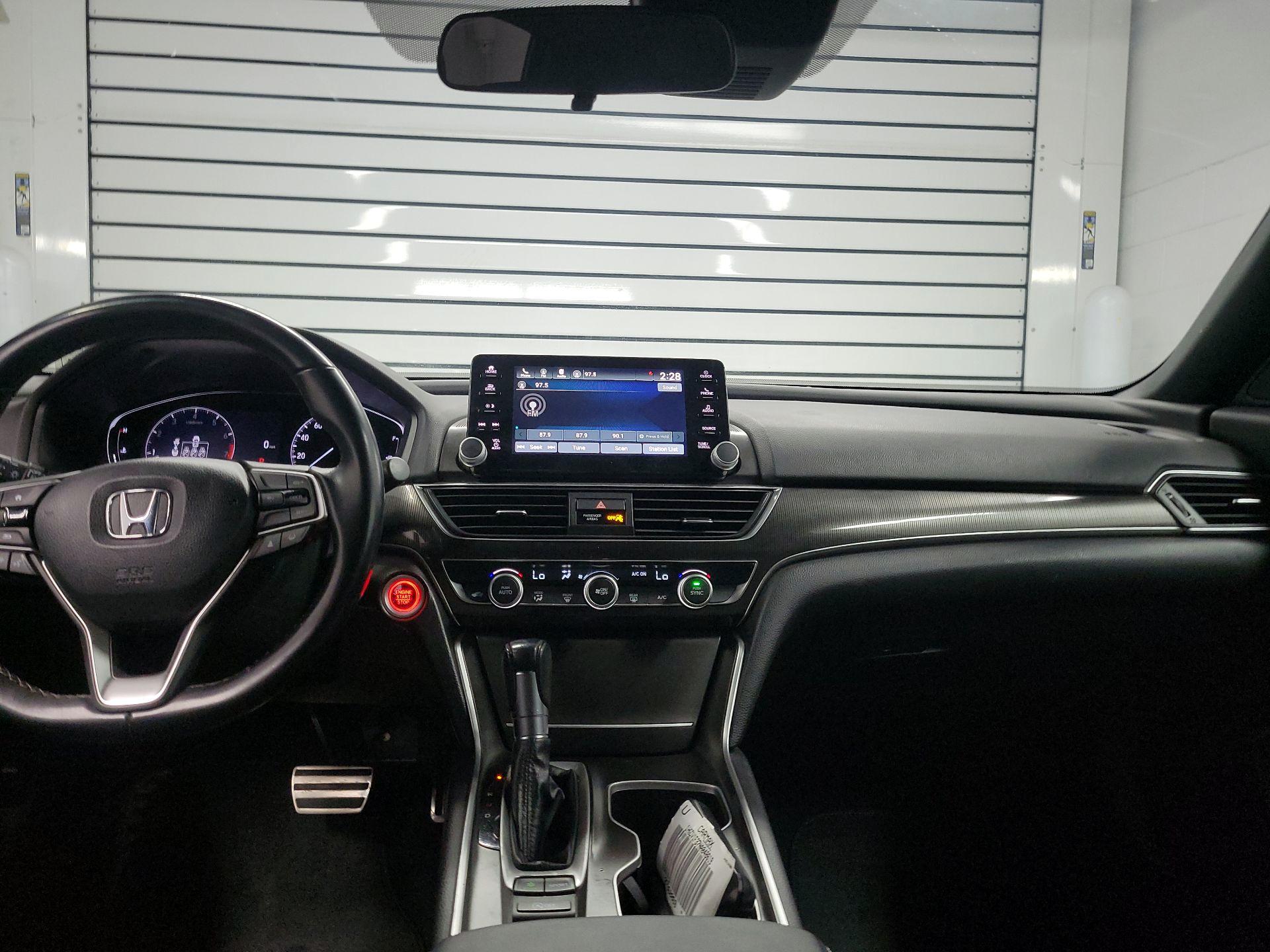 Thumbnail: 2022 Honda Accord - 9