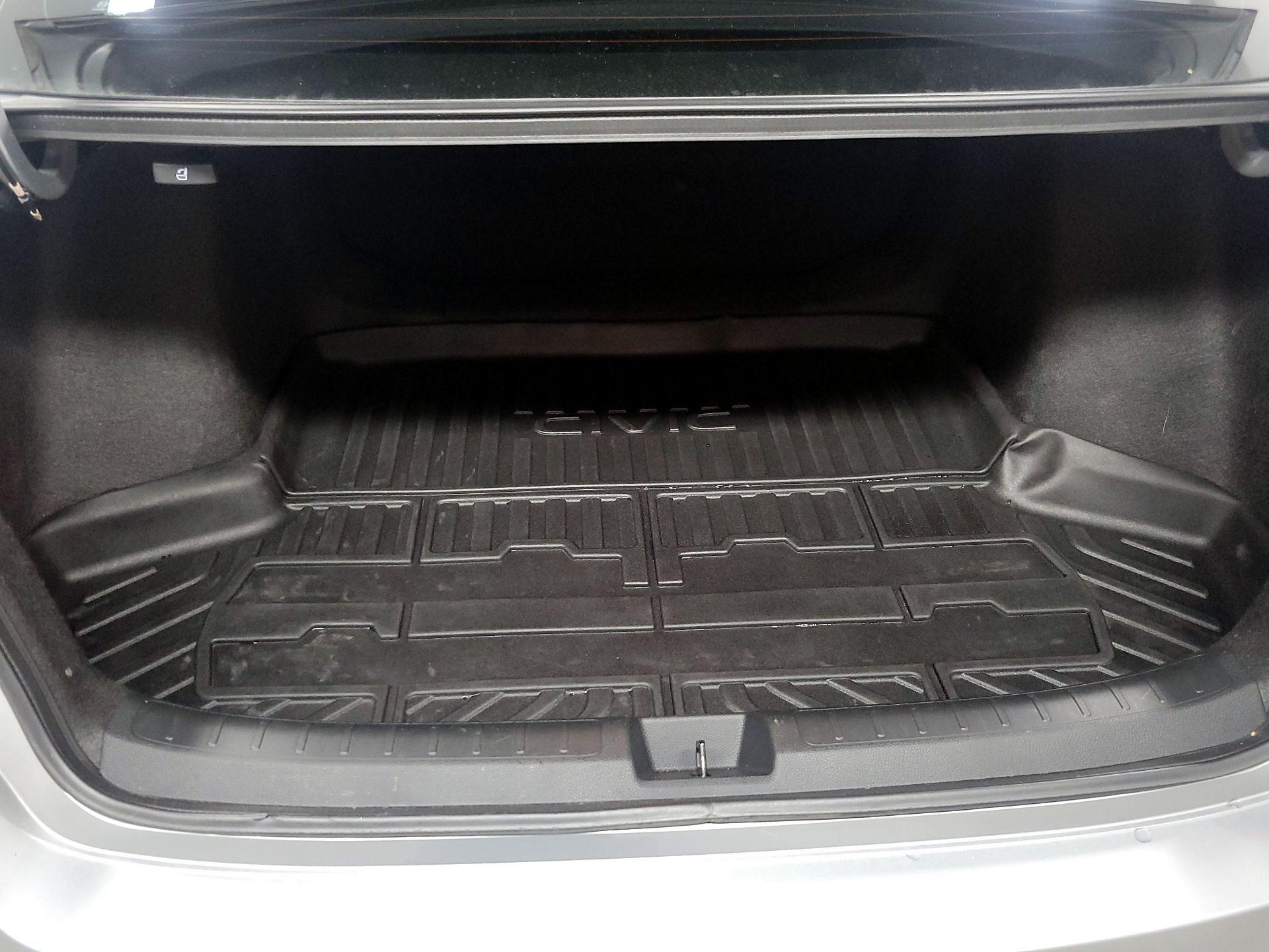 Thumbnail: 2022 Honda Civic - 19