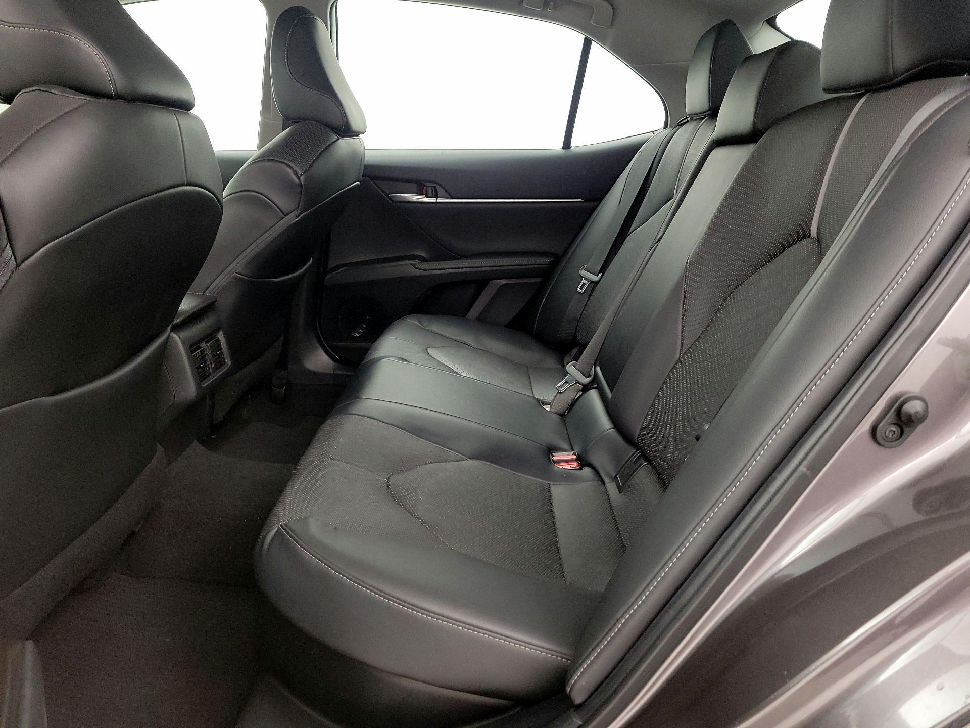 Thumbnail: 2021 Toyota Camry - 20