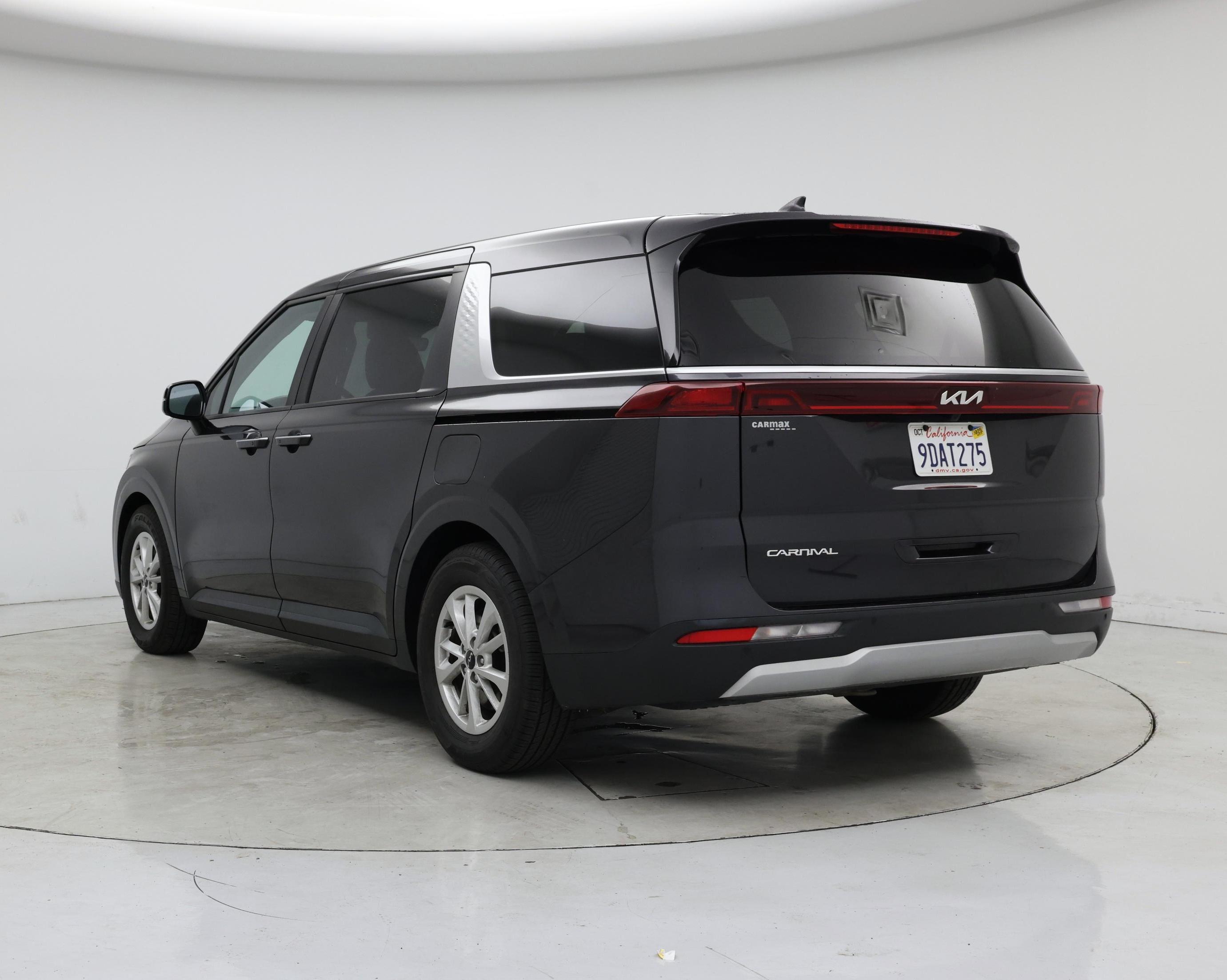 Thumbnail: 2023 Kia Carnival - 2