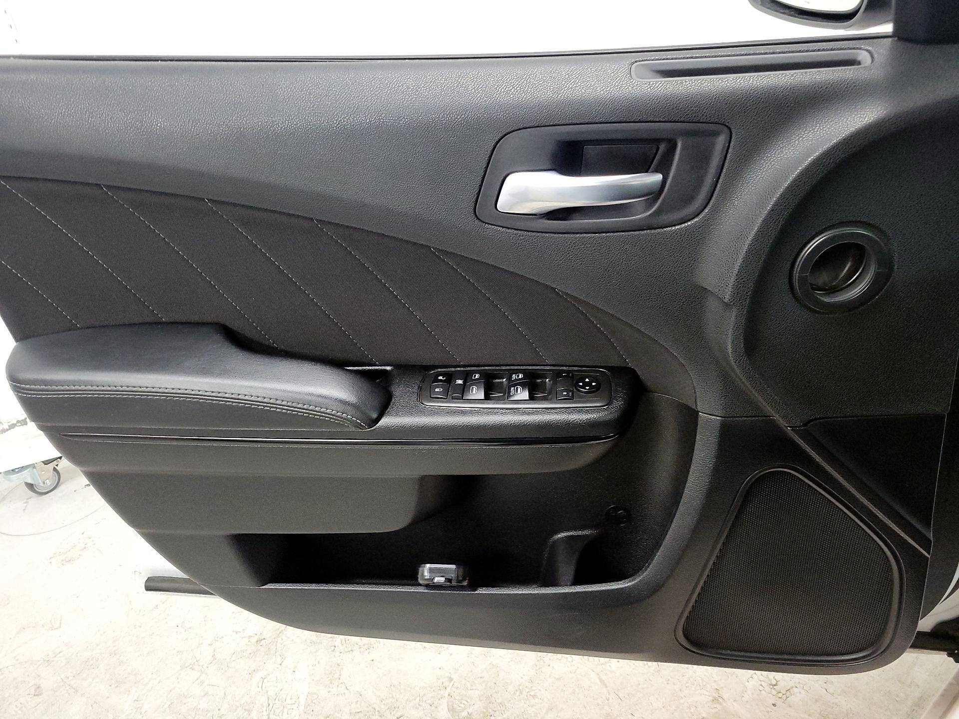 Thumbnail: 2021 Dodge Charger - 12