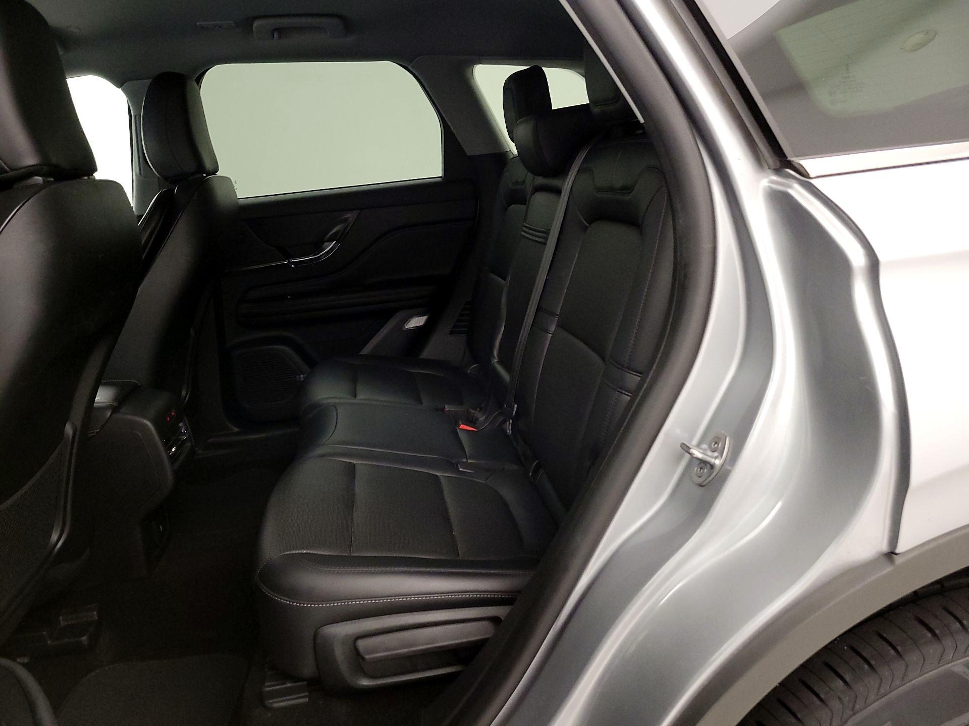 Thumbnail: 2022 Lincoln Corsair - 20