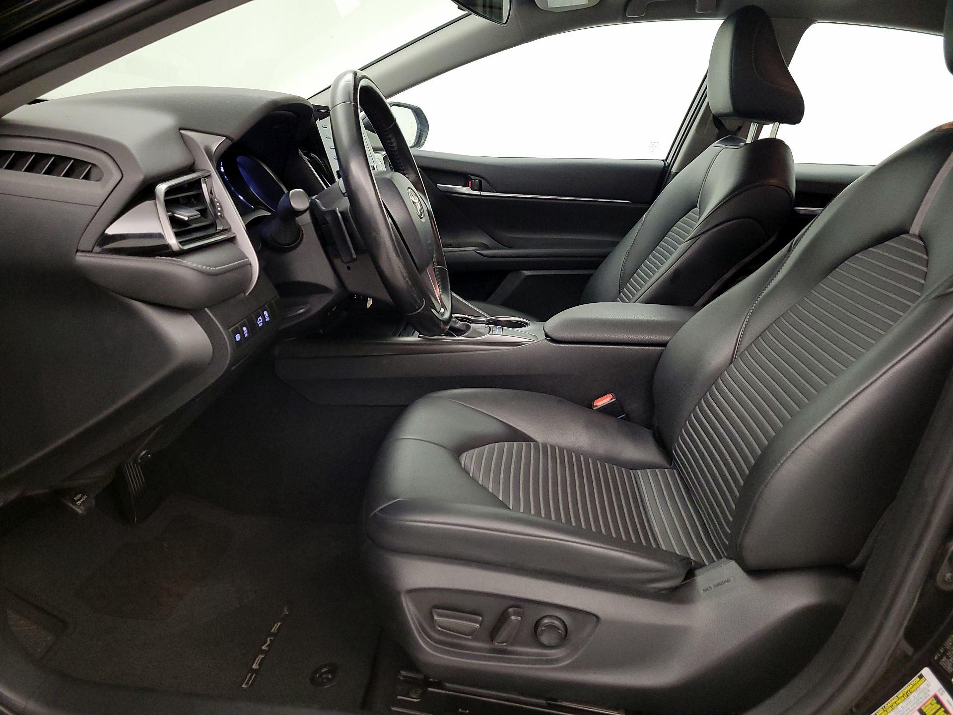 Thumbnail: 2023 Toyota Camry - 11