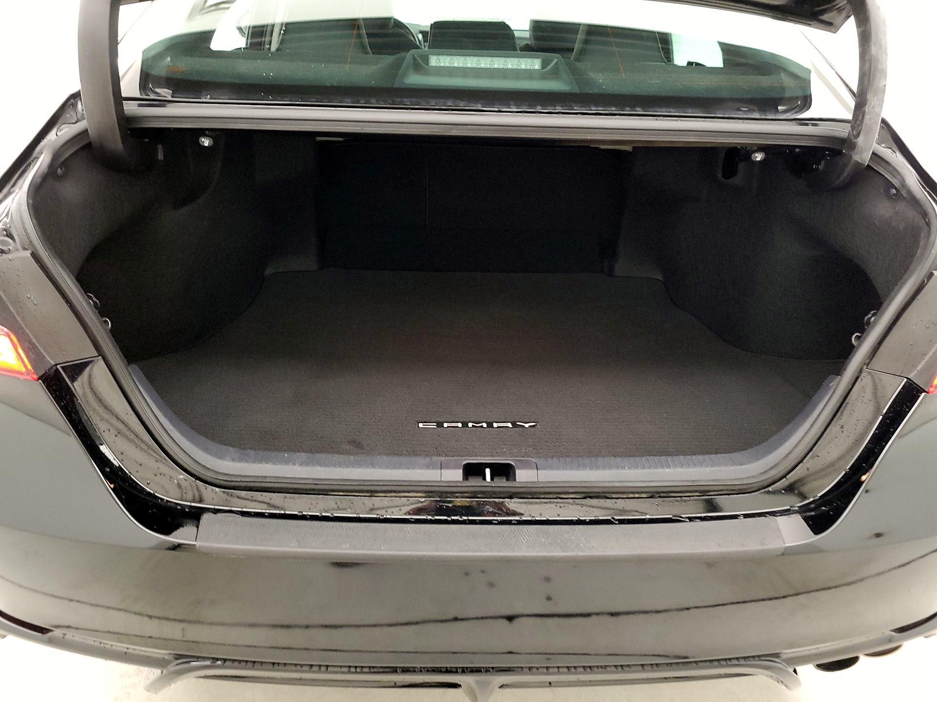 Thumbnail: 2023 Toyota Camry - 20