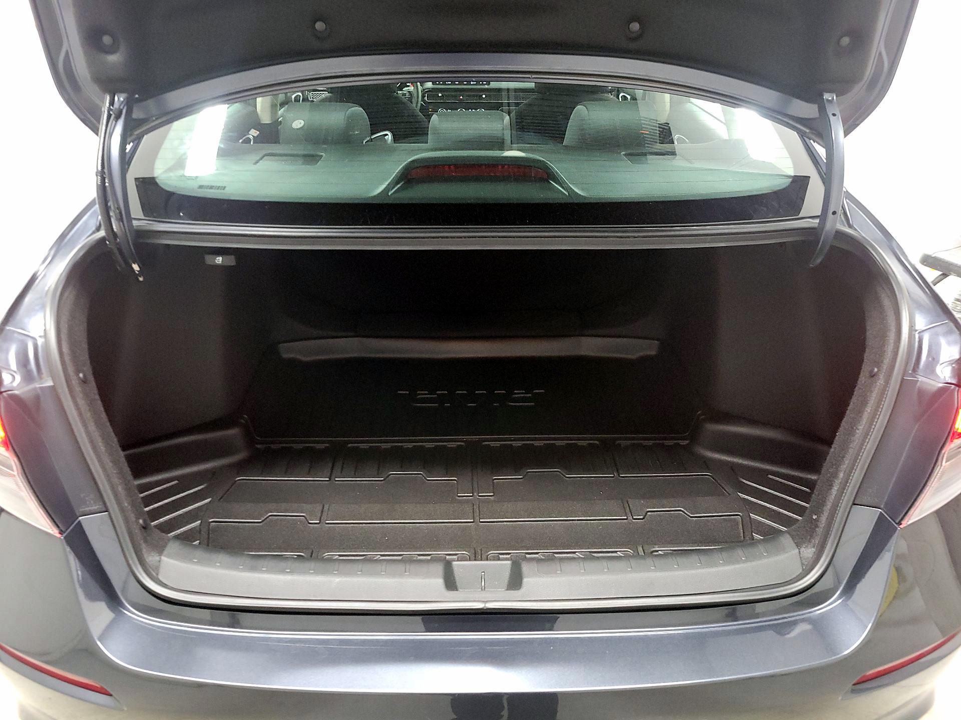 Thumbnail: 2023 Honda Civic - 18