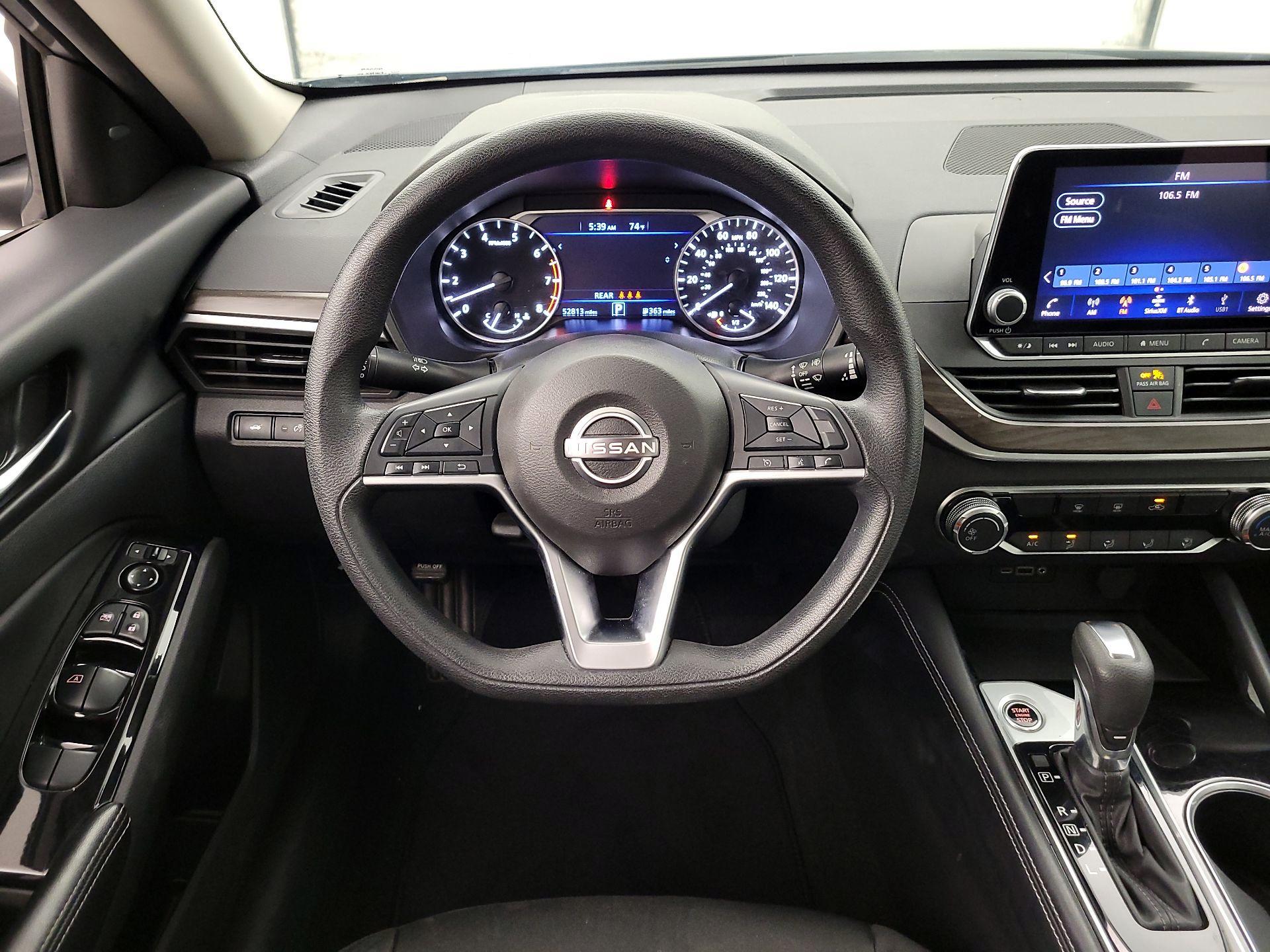 Thumbnail: 2023 Nissan Altima - 10