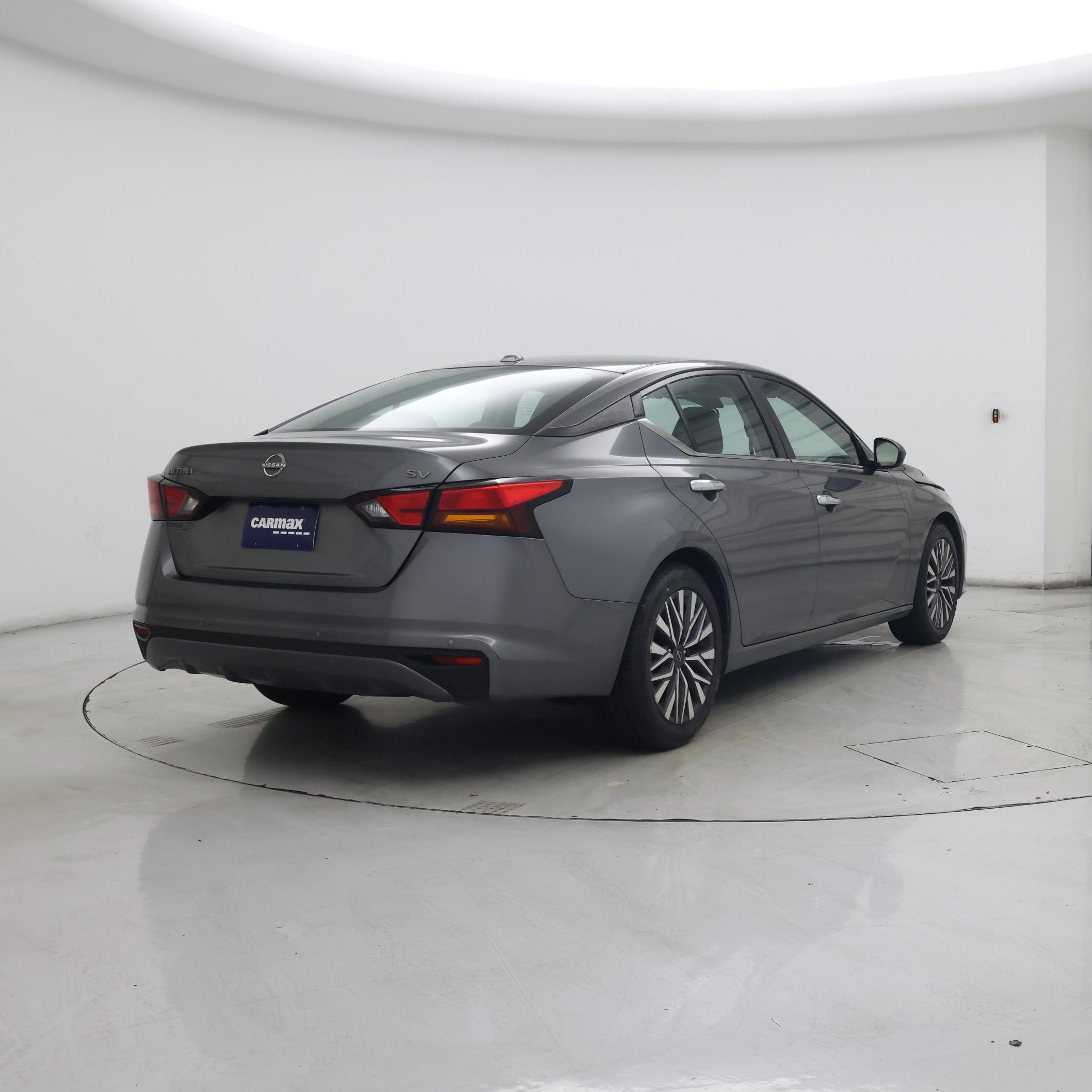 Thumbnail: 2023 Nissan Altima - 8