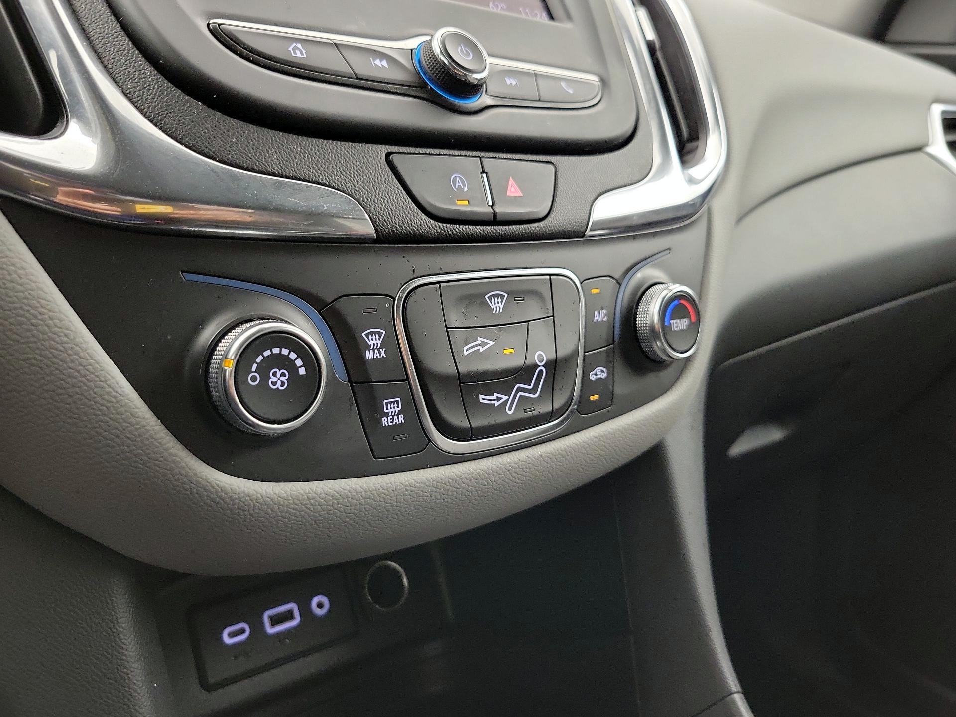 Thumbnail: 2022 Chevrolet Equinox - 16