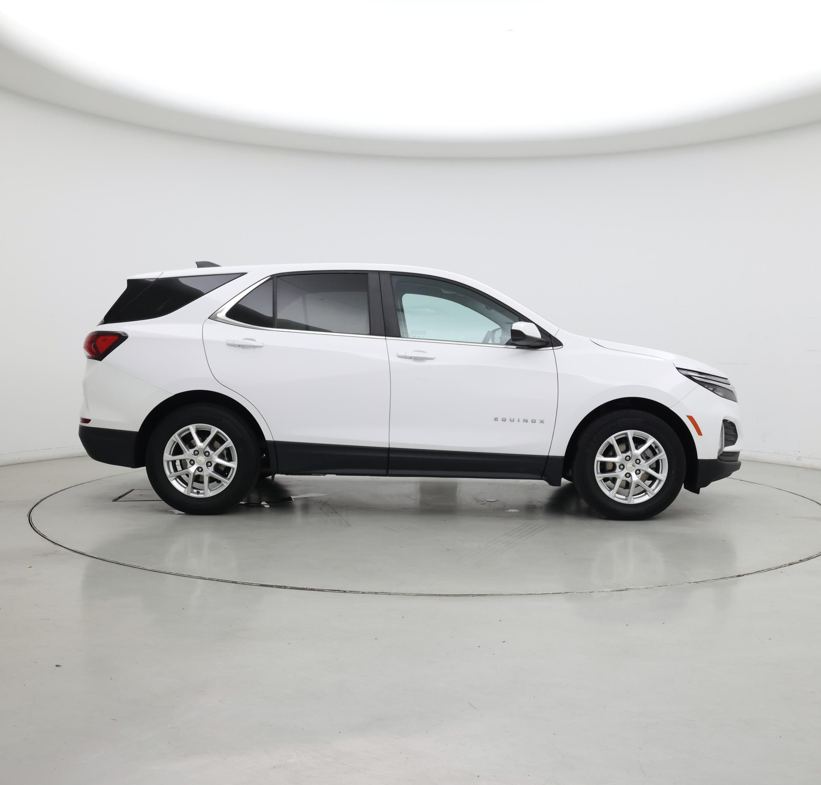 Thumbnail: 2022 Chevrolet Equinox - 7